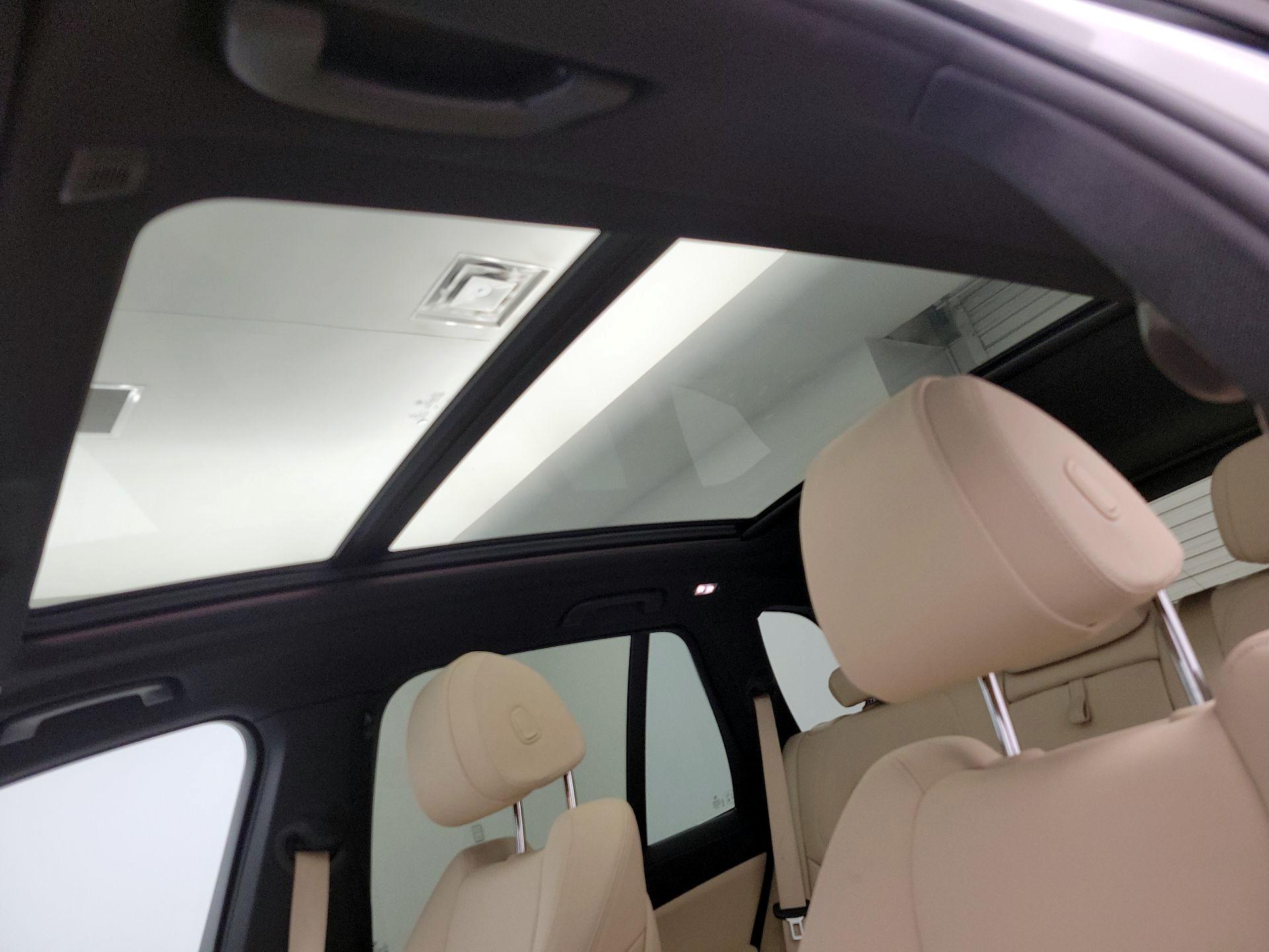 Thumbnail: 2020 BMW X5 - 20