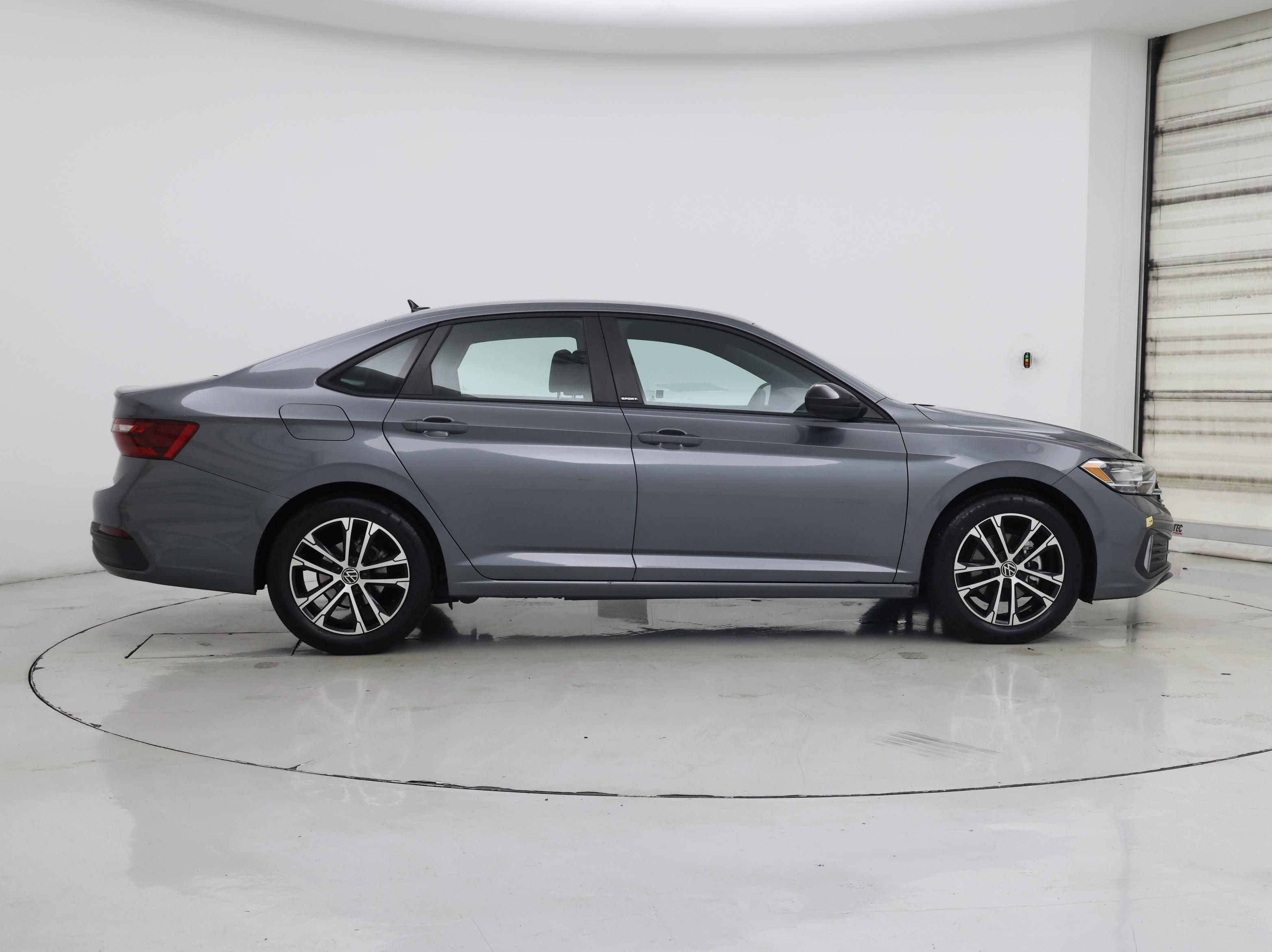 Thumbnail: 2023 Volkswagen Jetta - 7