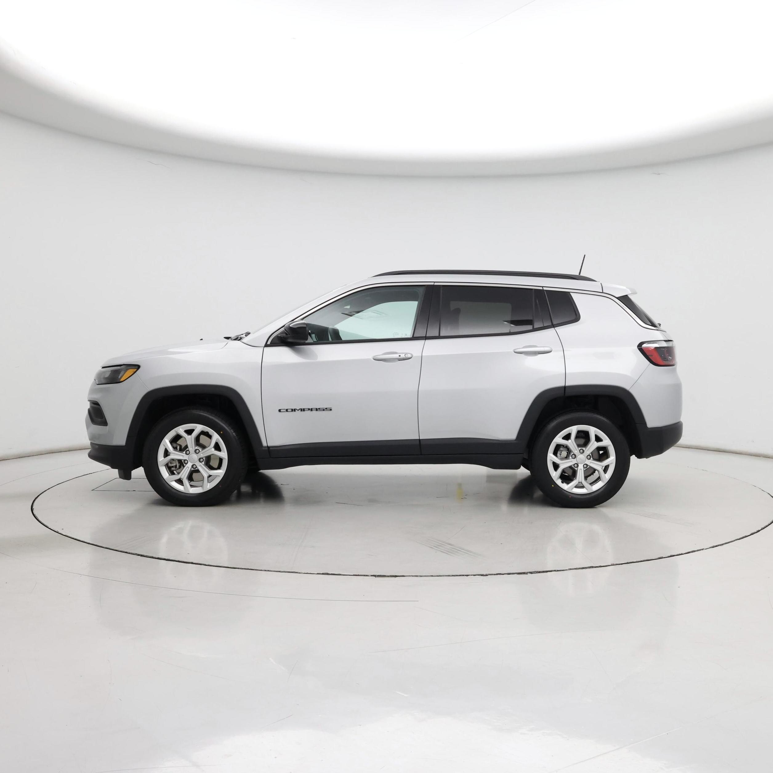 Thumbnail: 2024 Jeep Compass - 3