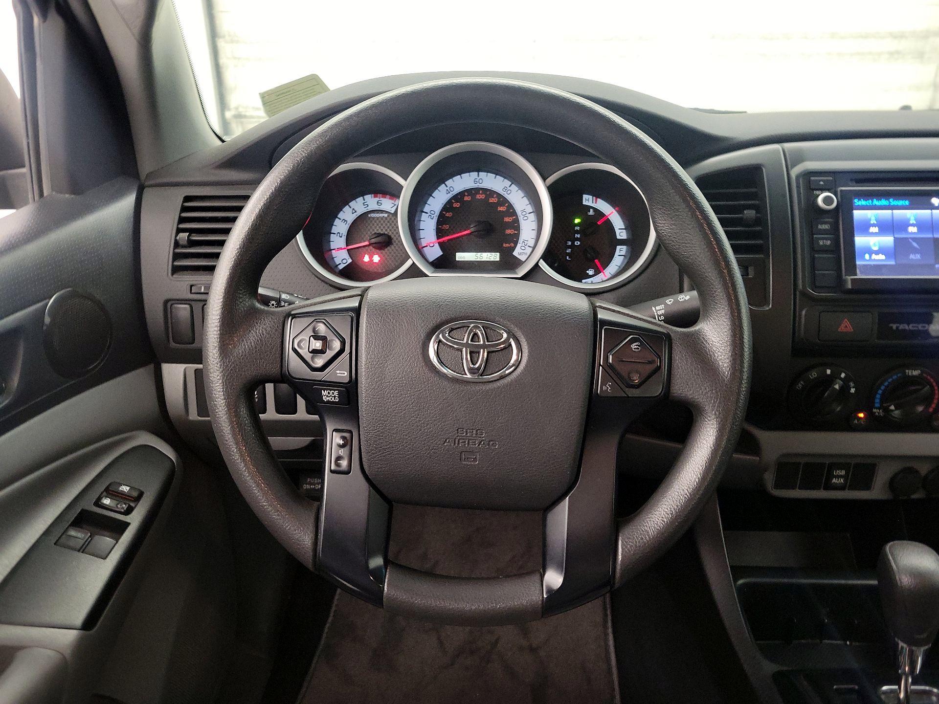 Thumbnail: 2015 Toyota Tacoma - 10