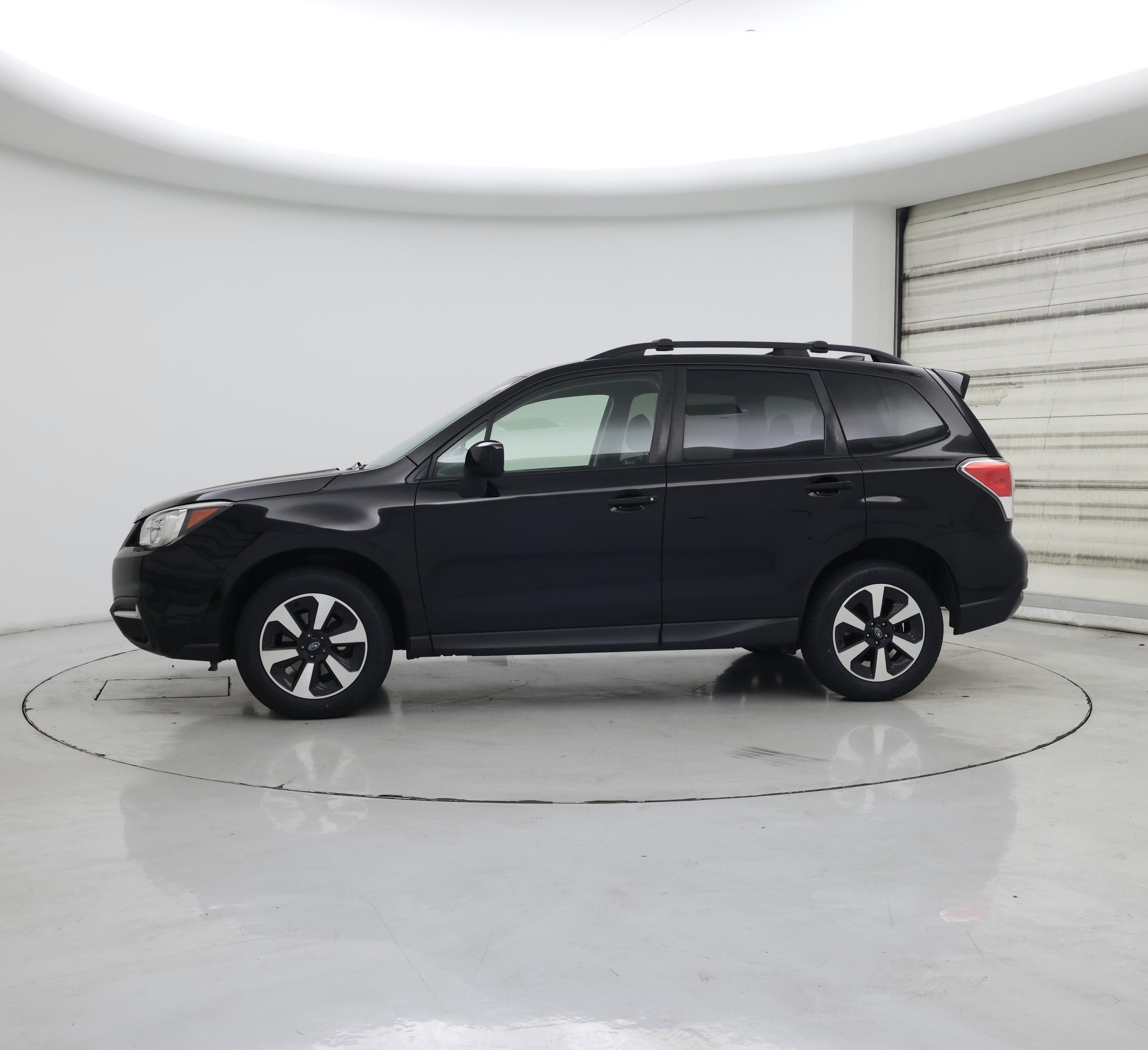 Thumbnail: 2017 Subaru Forester - 3