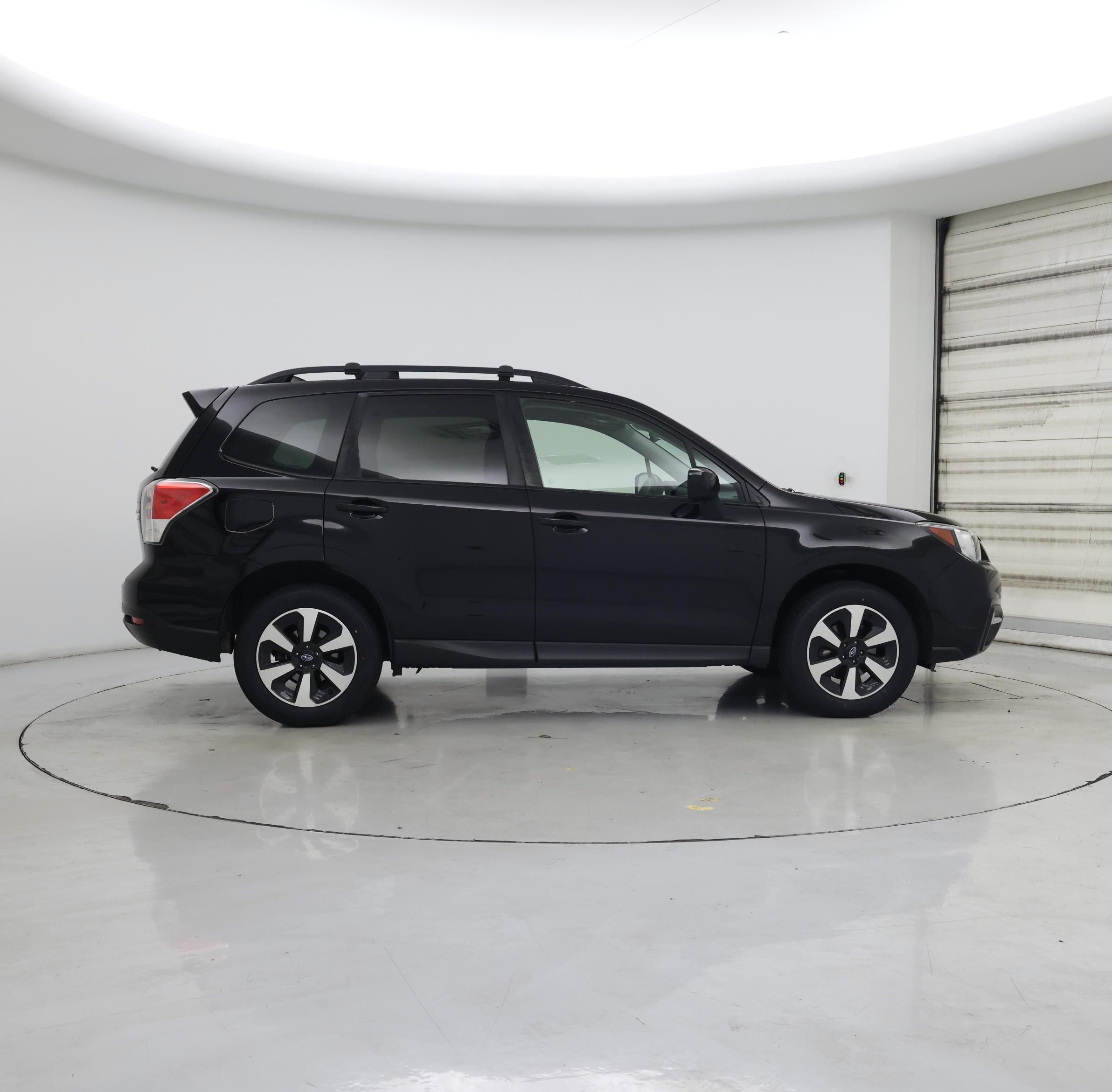 Thumbnail: 2017 Subaru Forester - 7