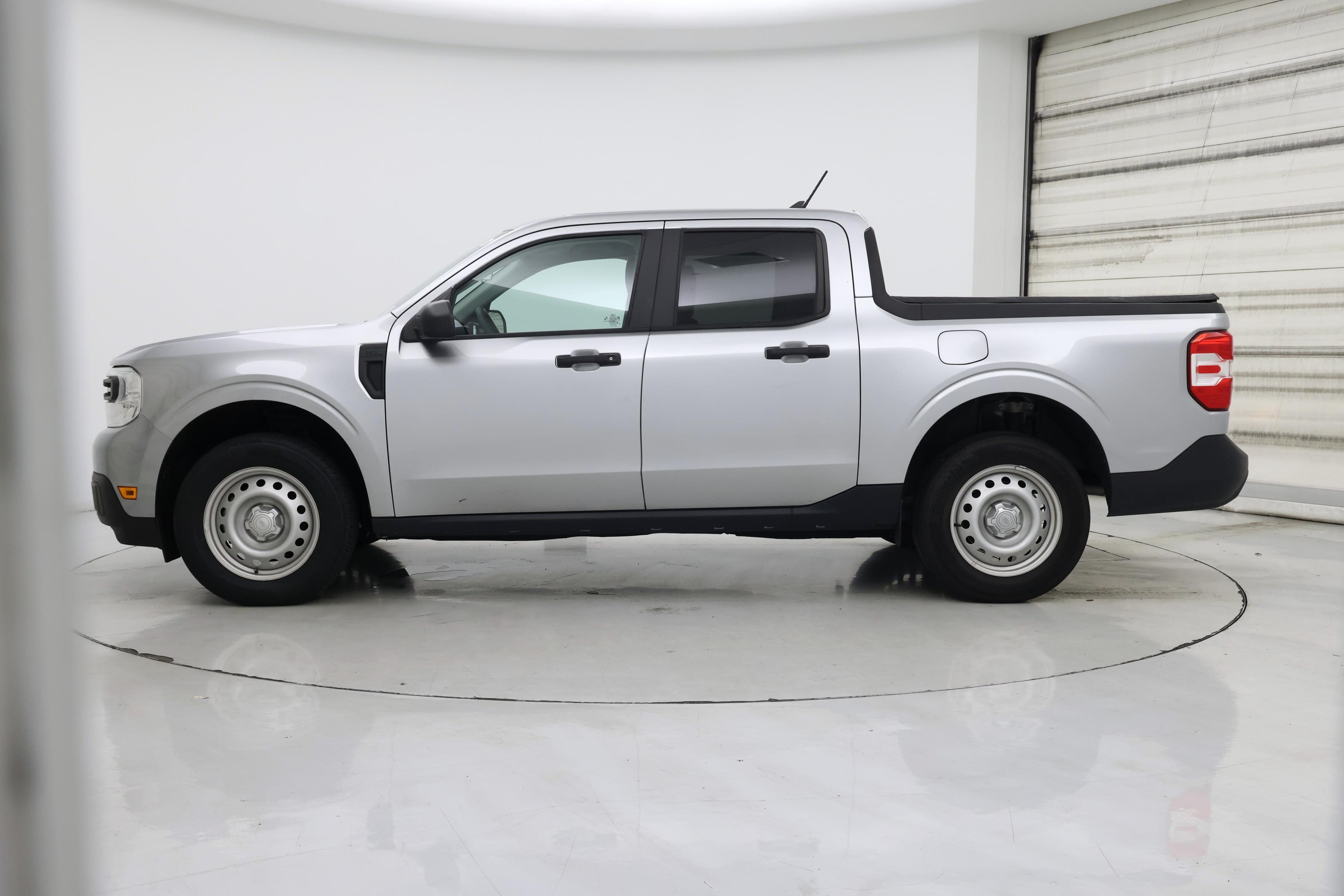 Thumbnail: 2023 Ford Maverick - 3