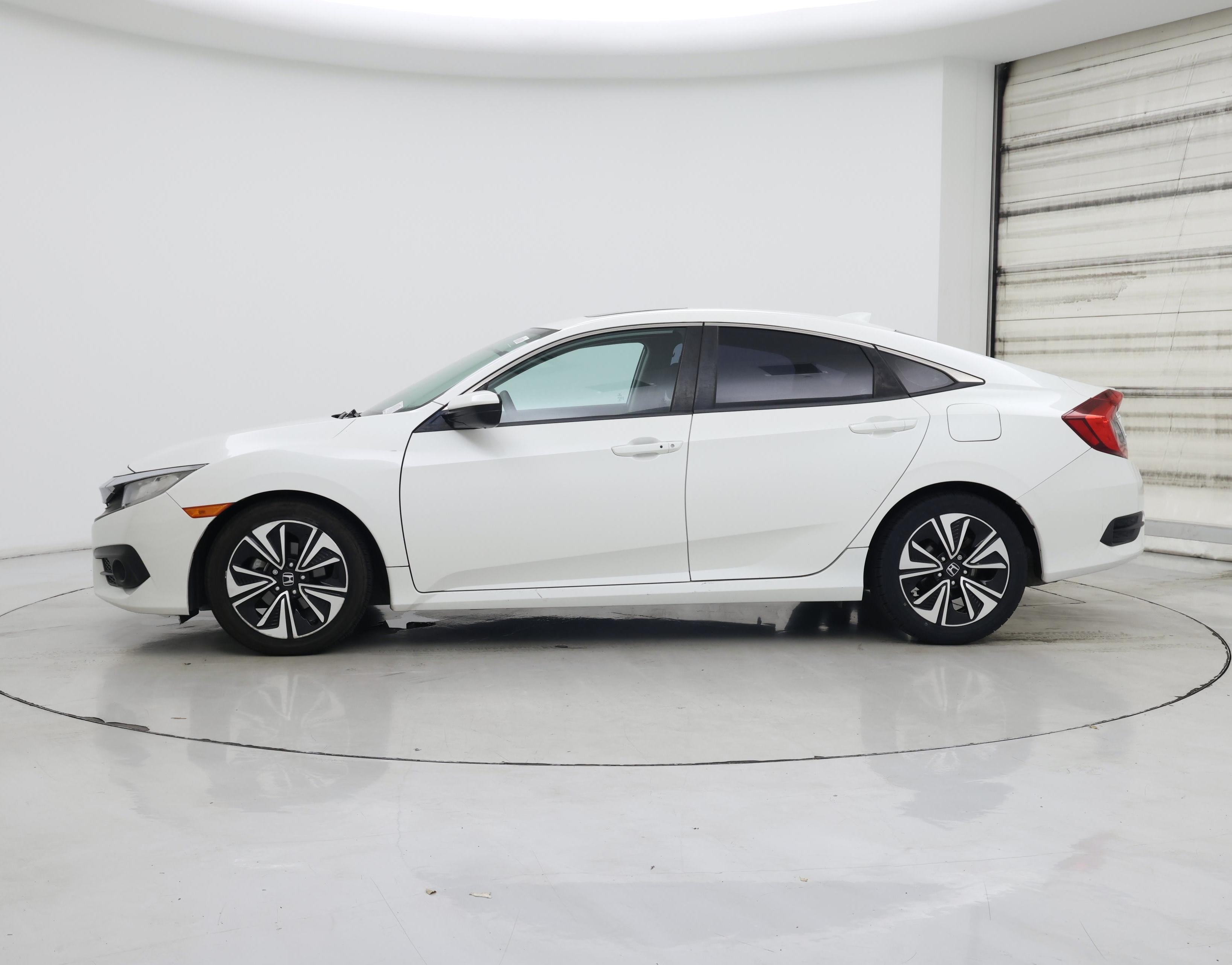 Thumbnail: 2017 Honda Civic - 3