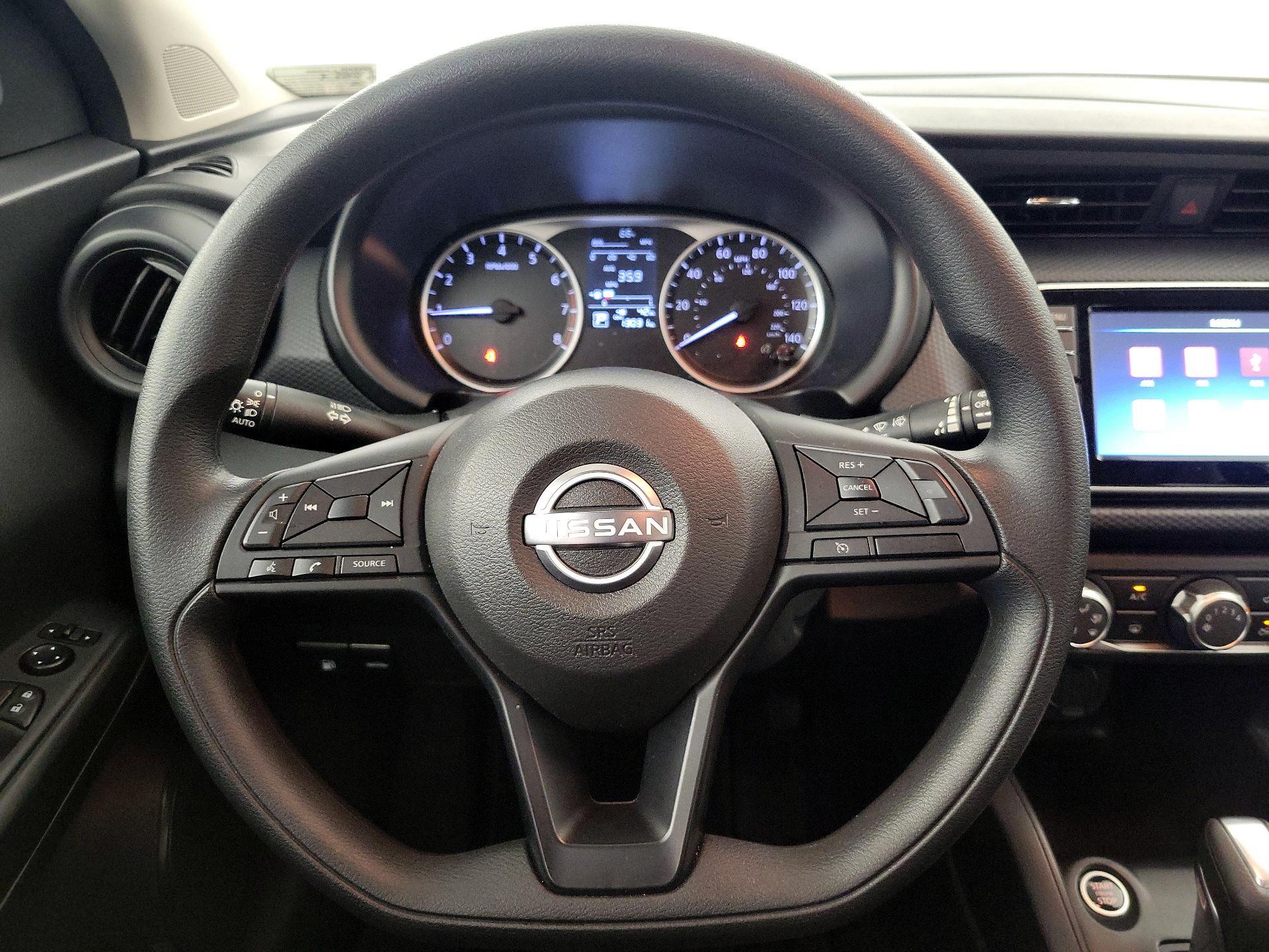 Thumbnail: 2024 Nissan Kicks - 10