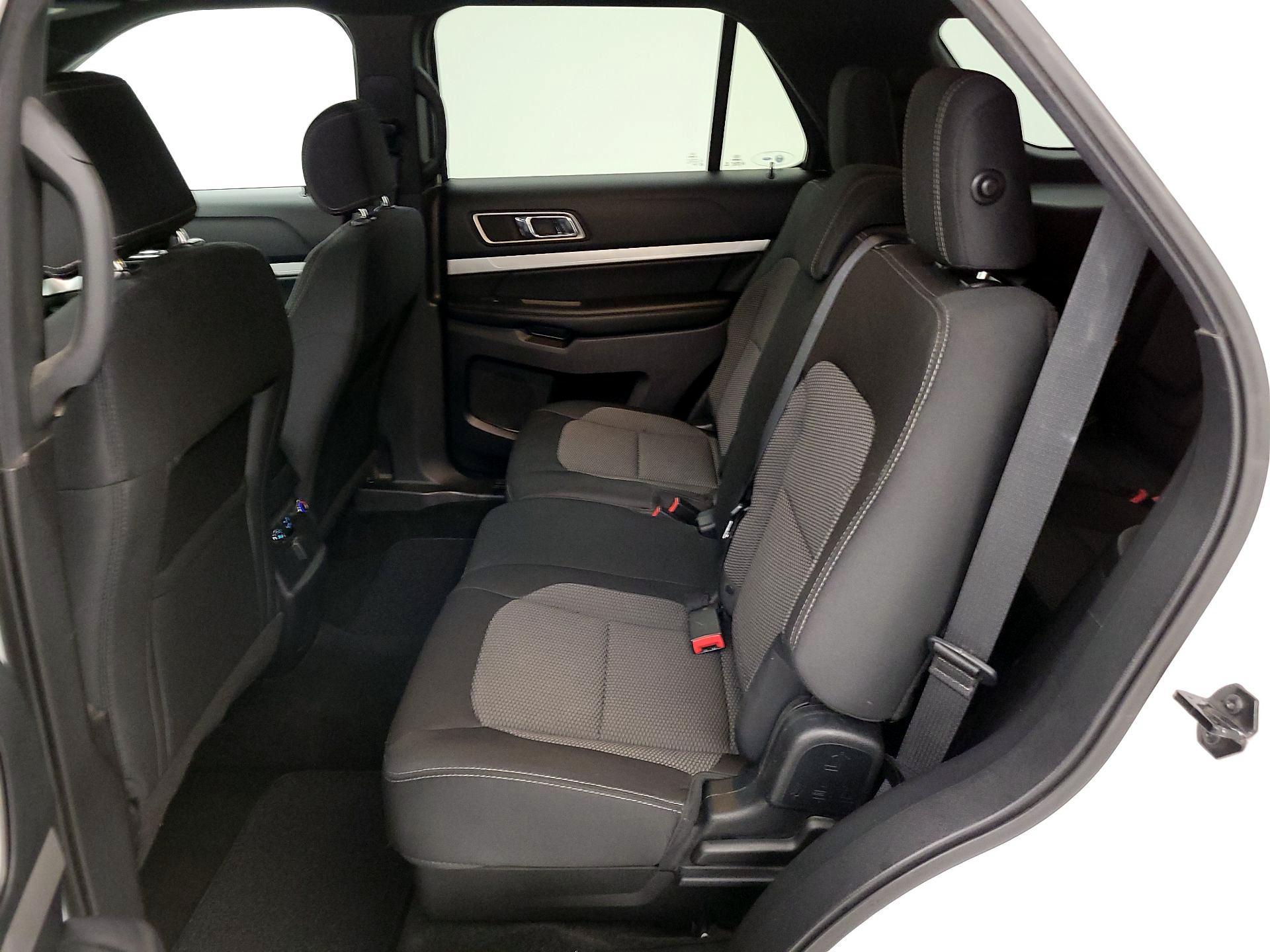 Thumbnail: 2017 Ford Explorer - 19