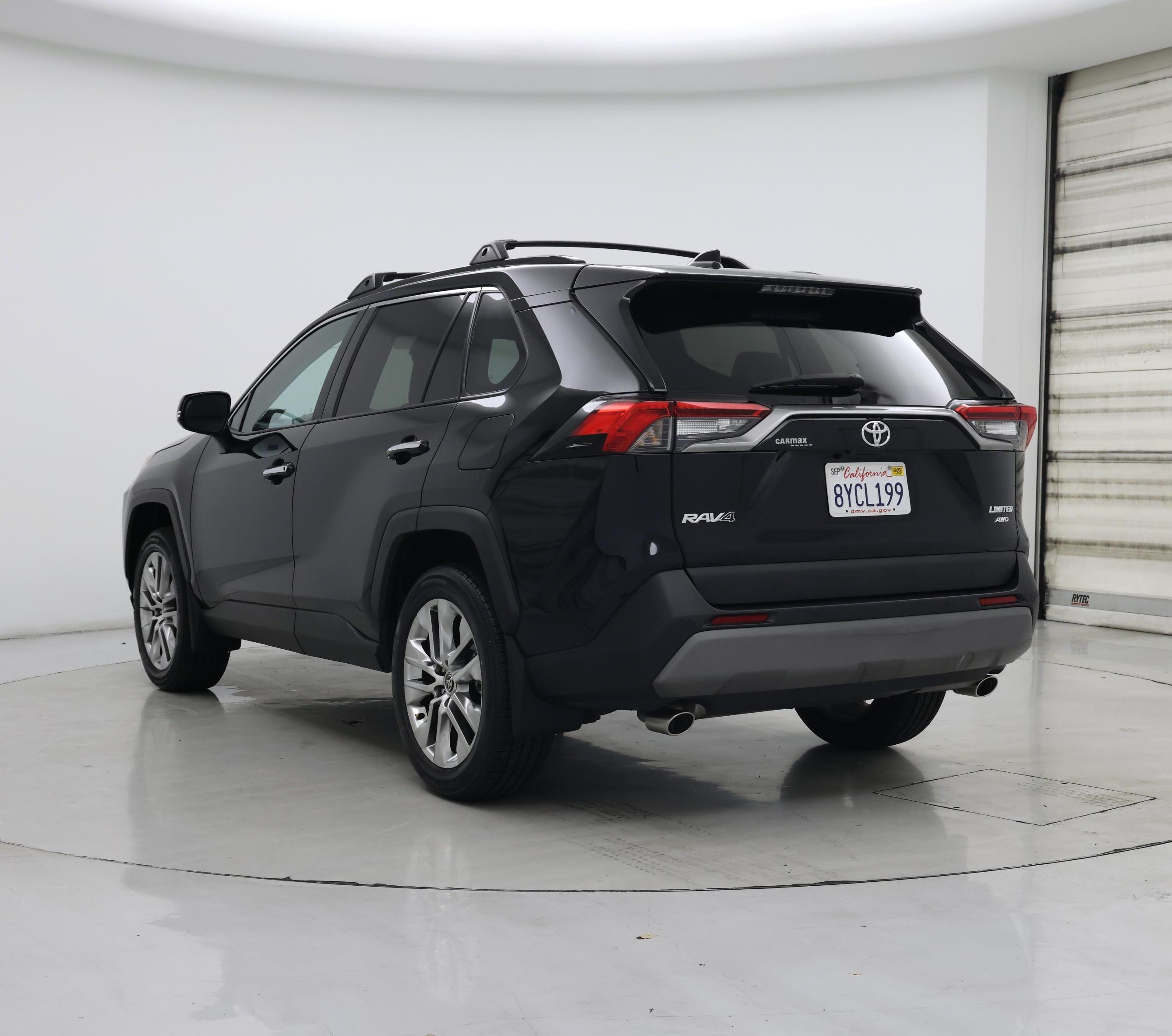 Thumbnail: 2021 Toyota RAV4 - 2