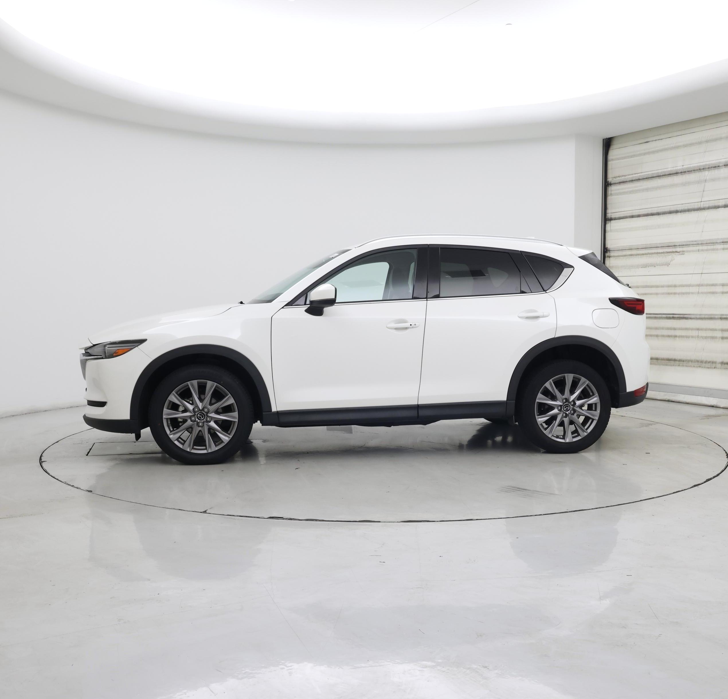 Thumbnail: 2019 Mazda CX-5 - 3