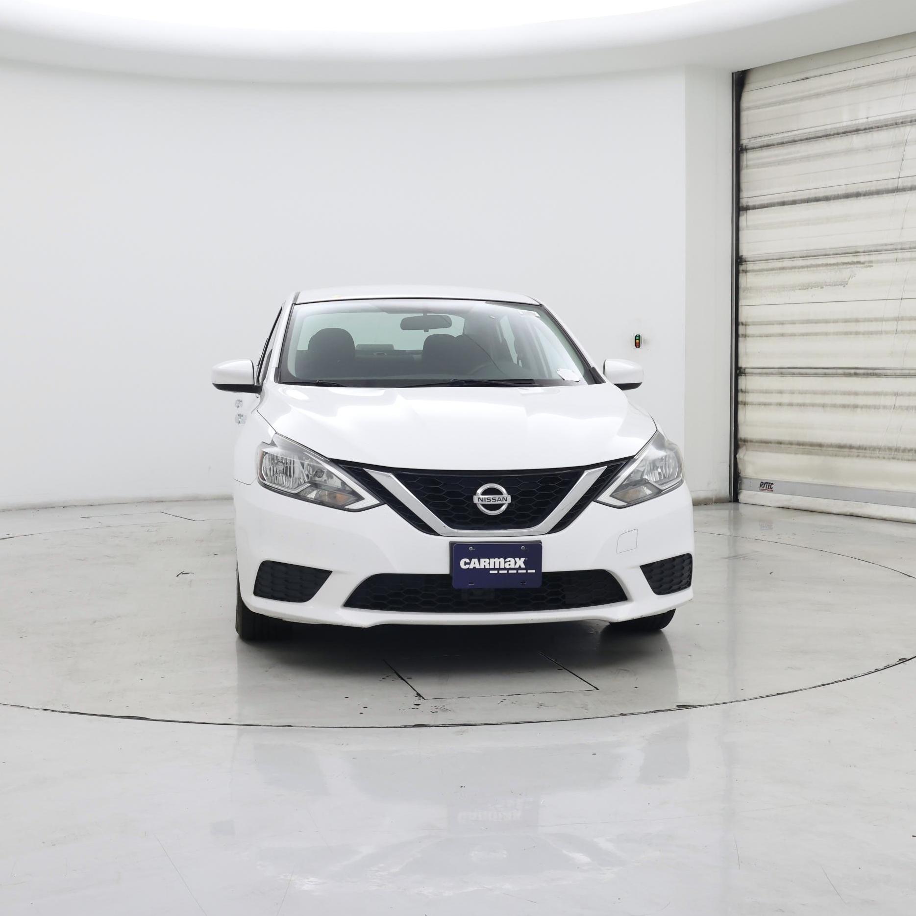 Thumbnail: 2016 Nissan Sentra - 5