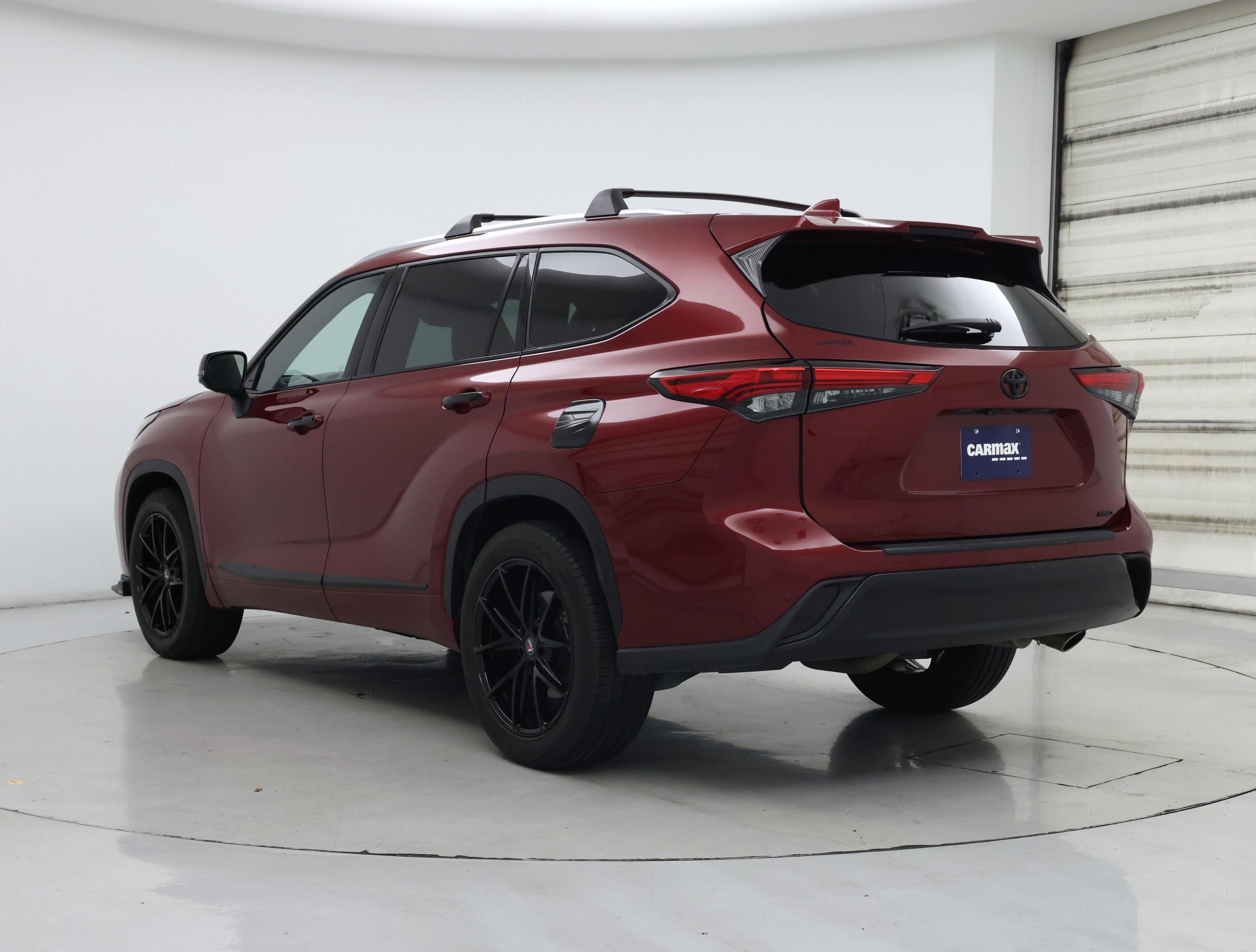 Thumbnail: 2020 Toyota Highlander - 2