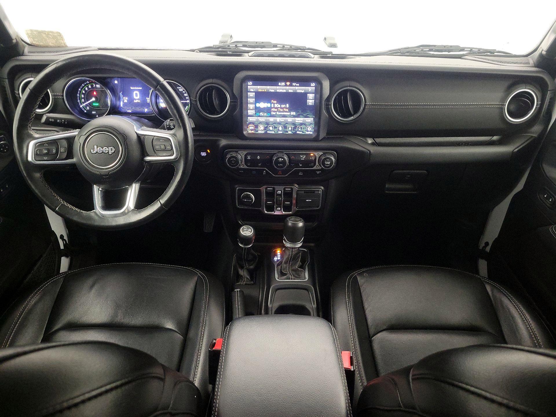 Thumbnail: 2023 Jeep Wrangler - 9