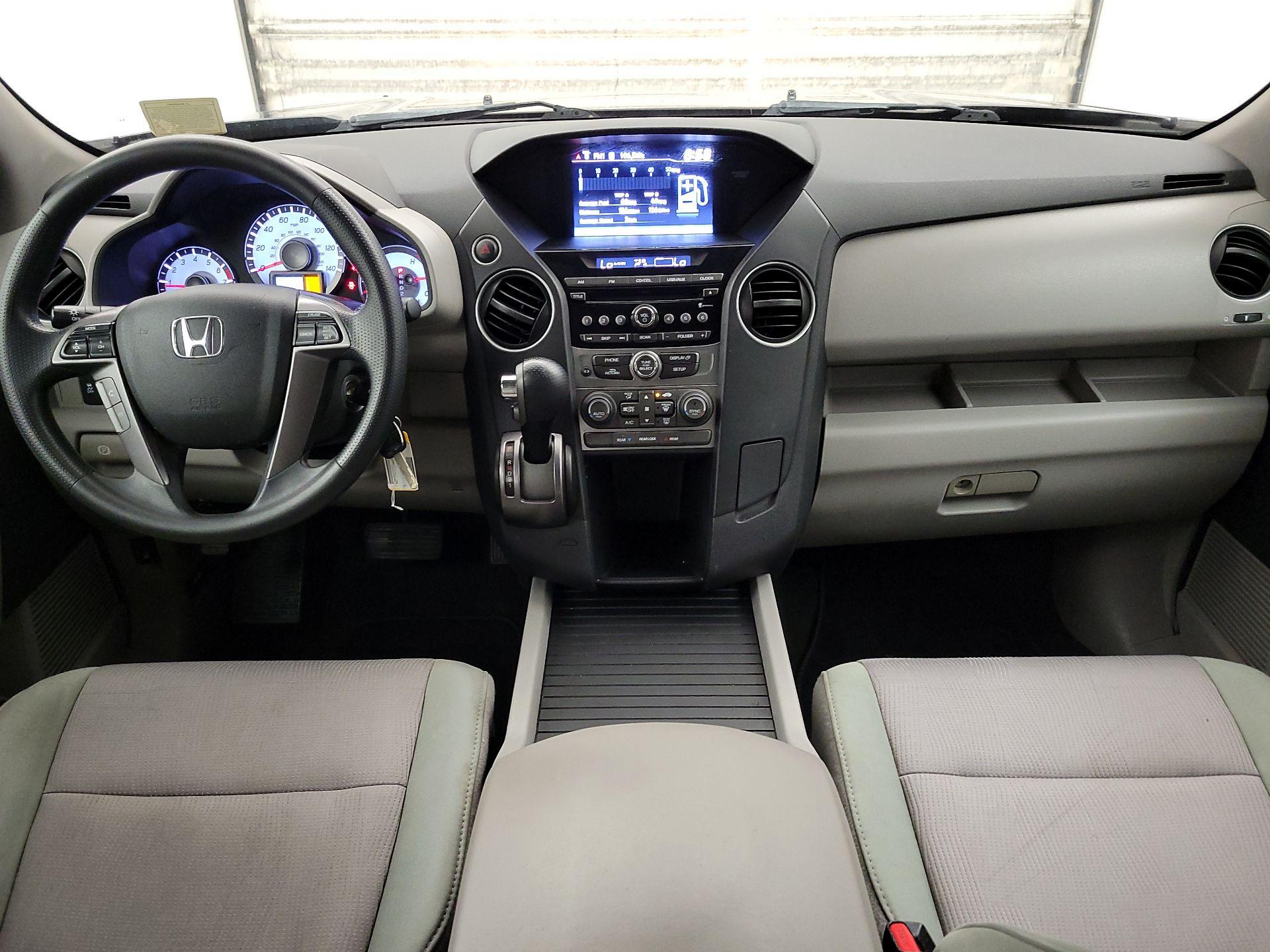 Thumbnail: 2015 Honda Pilot - 9