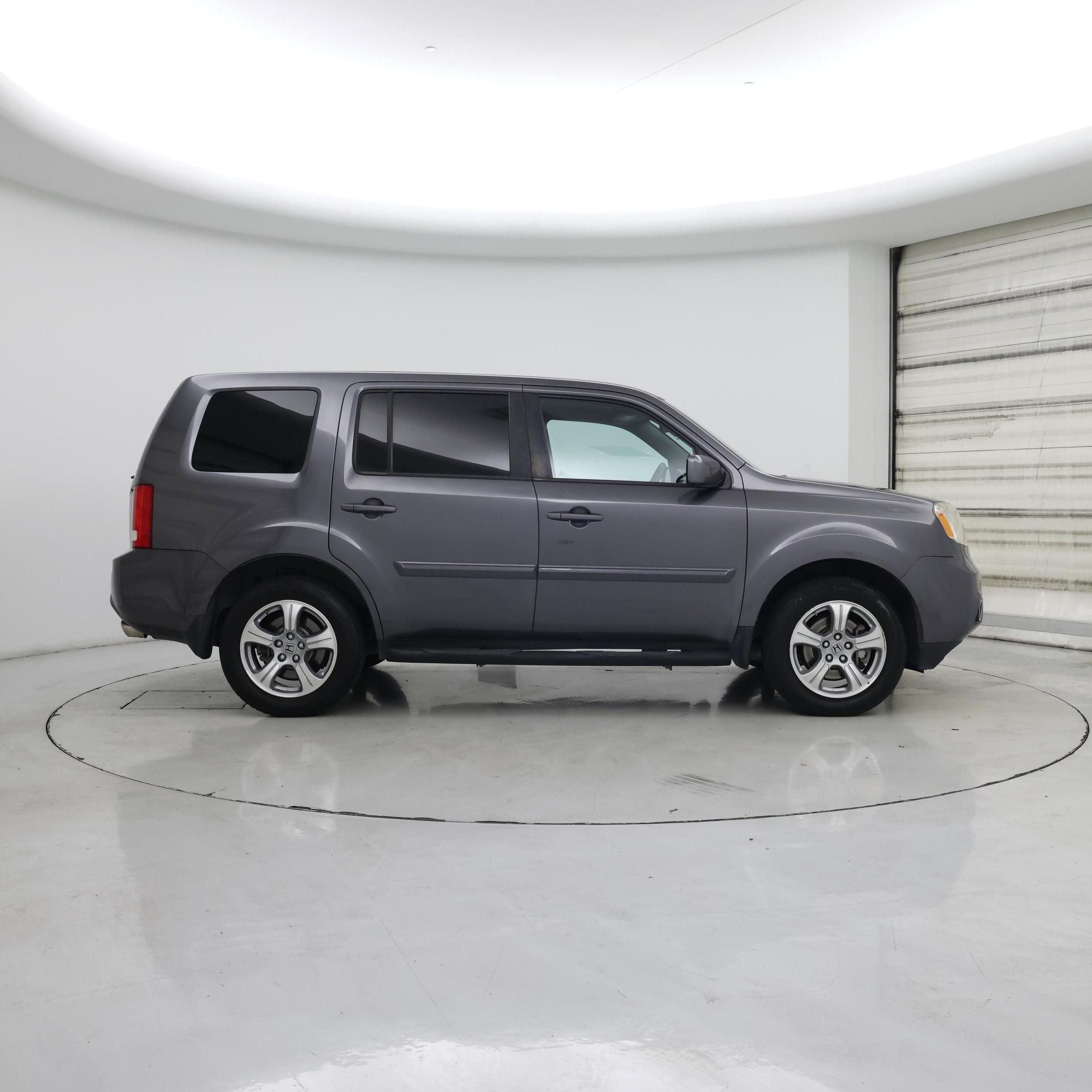 Thumbnail: 2015 Honda Pilot - 7