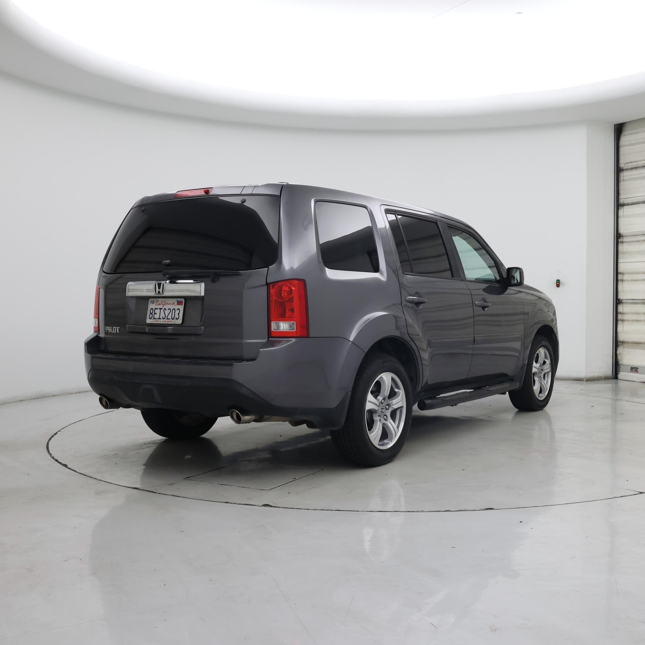Thumbnail: 2015 Honda Pilot - 8