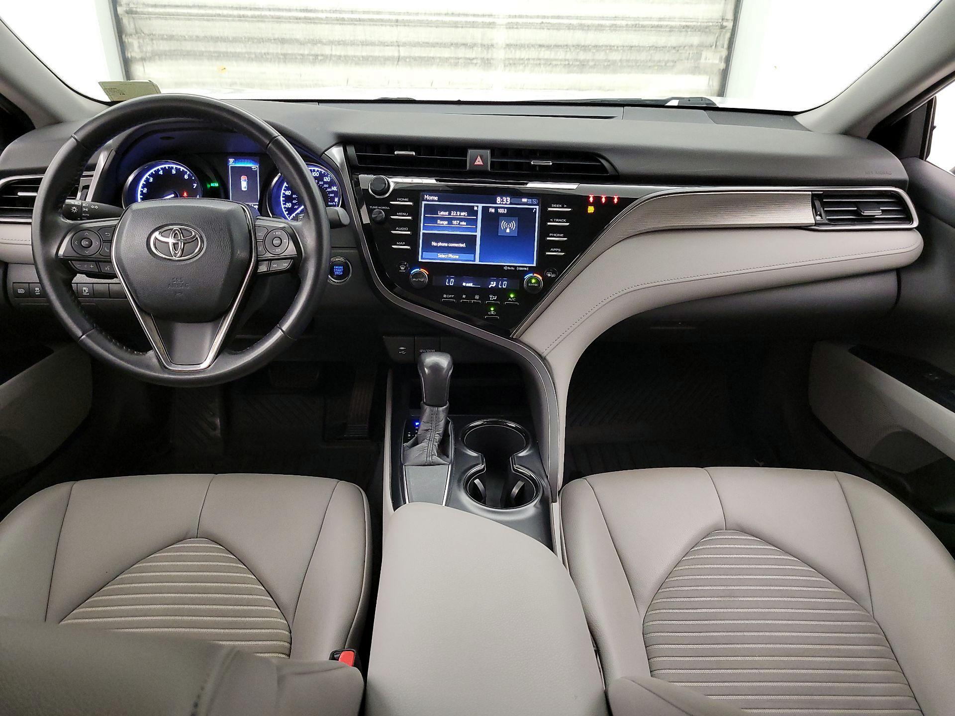 Thumbnail: 2019 Toyota Camry - 9