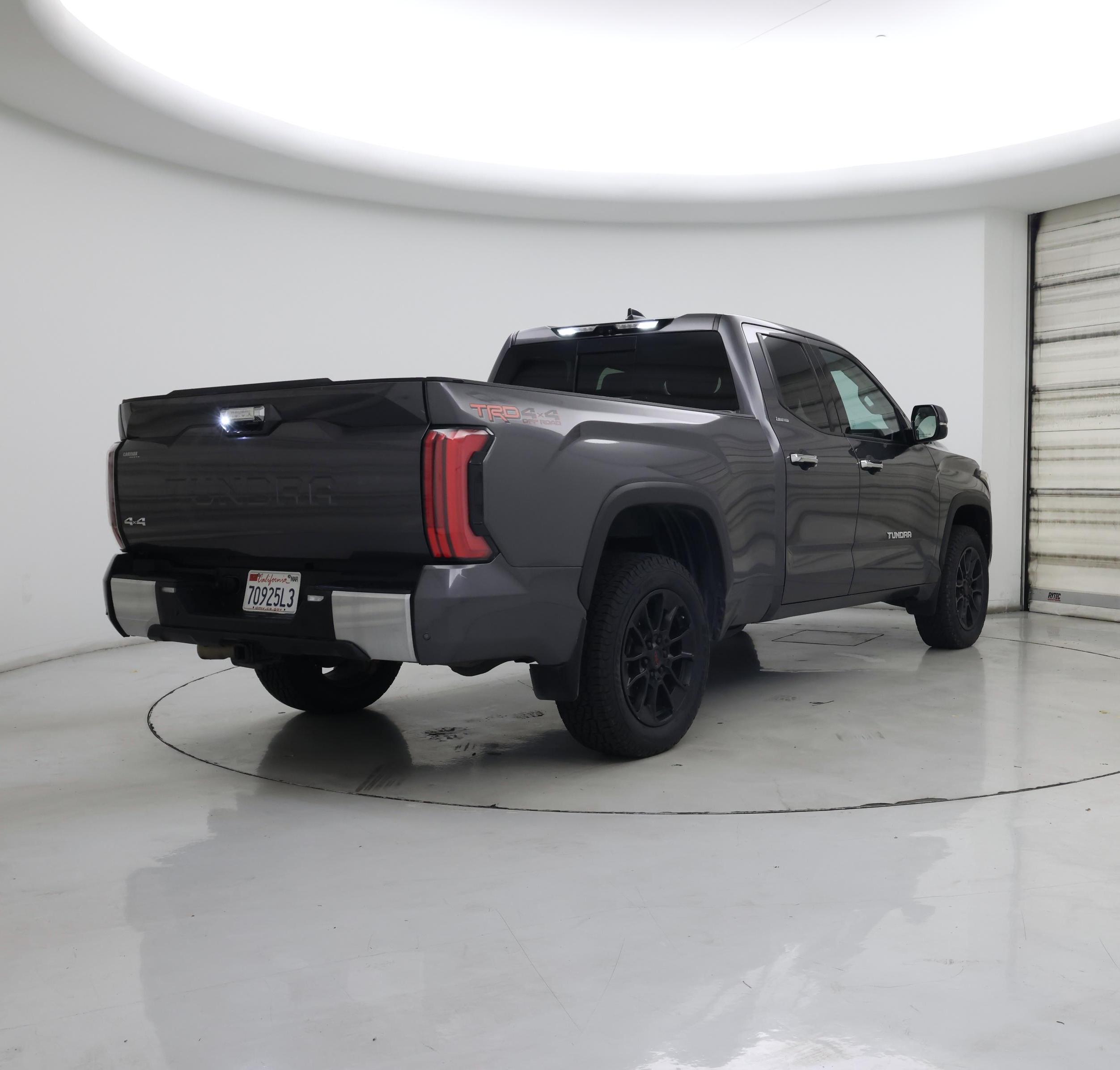 Thumbnail: 2022 Toyota Tundra - 8