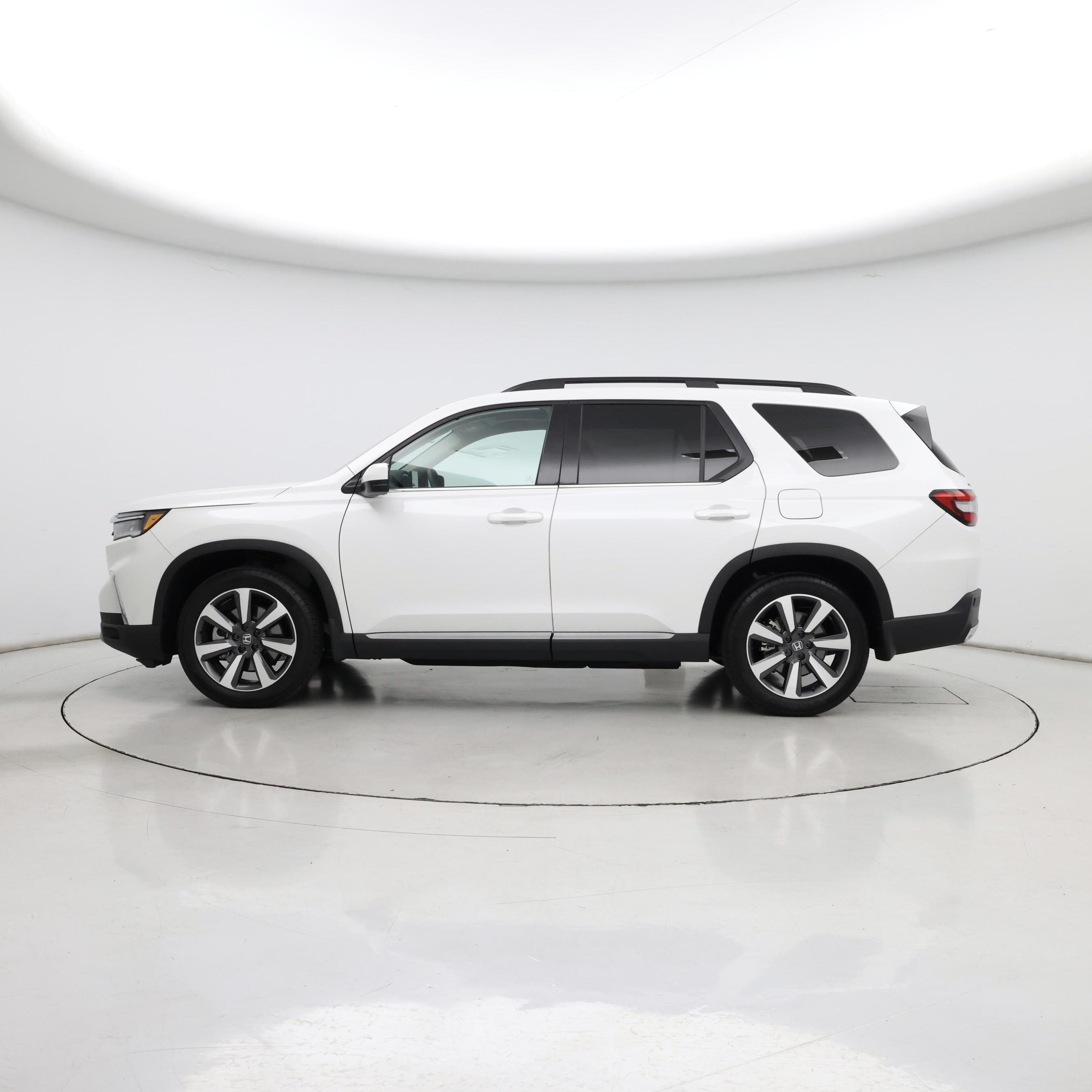 Thumbnail: 2025 Honda Pilot - 3