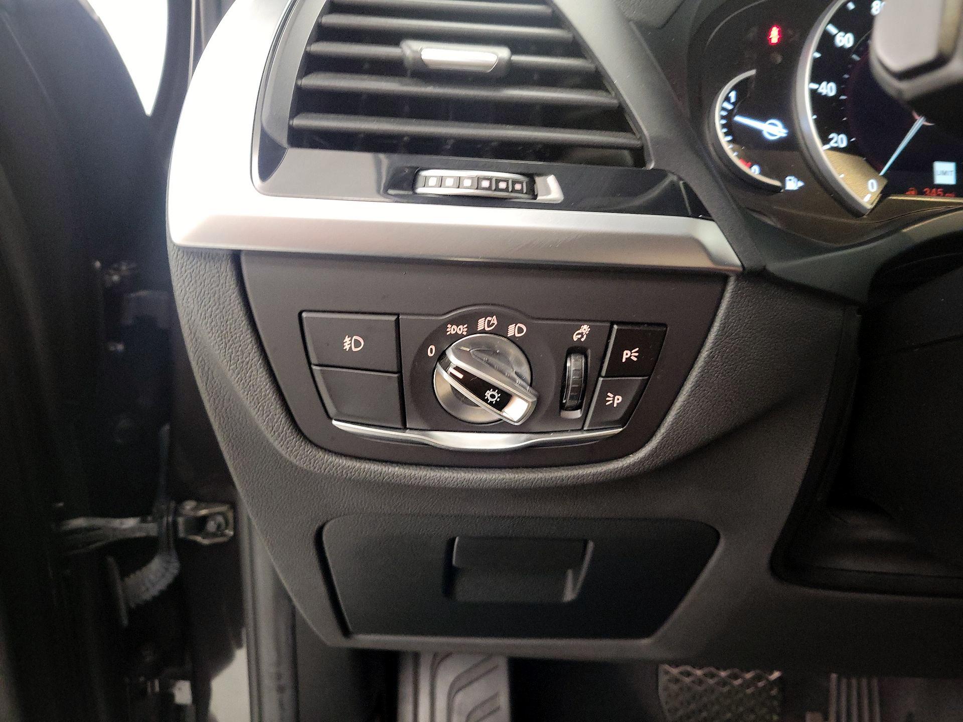 Thumbnail: 2019 BMW X3 - 13