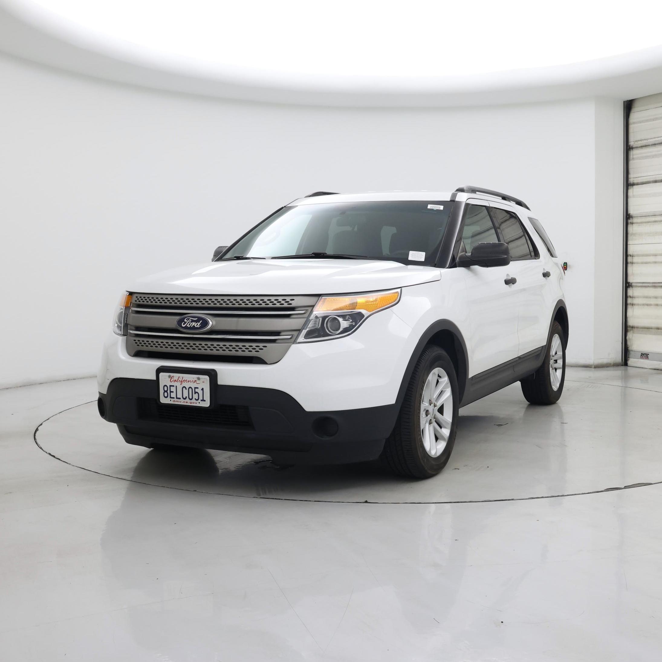 Thumbnail: 2015 Ford Explorer - 4