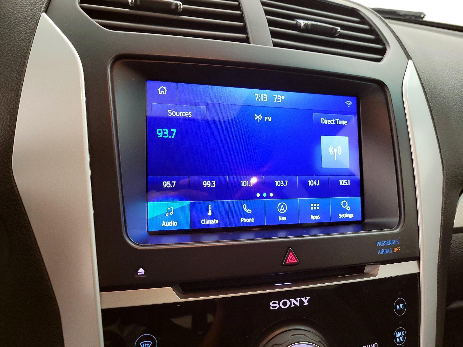 Thumbnail: 2014 Ford Explorer - 15