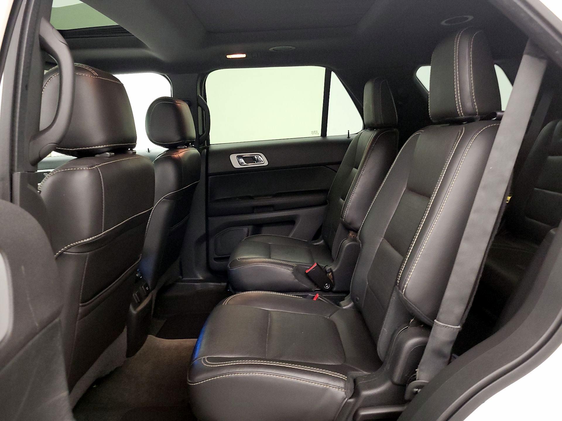 Thumbnail: 2014 Ford Explorer - 18