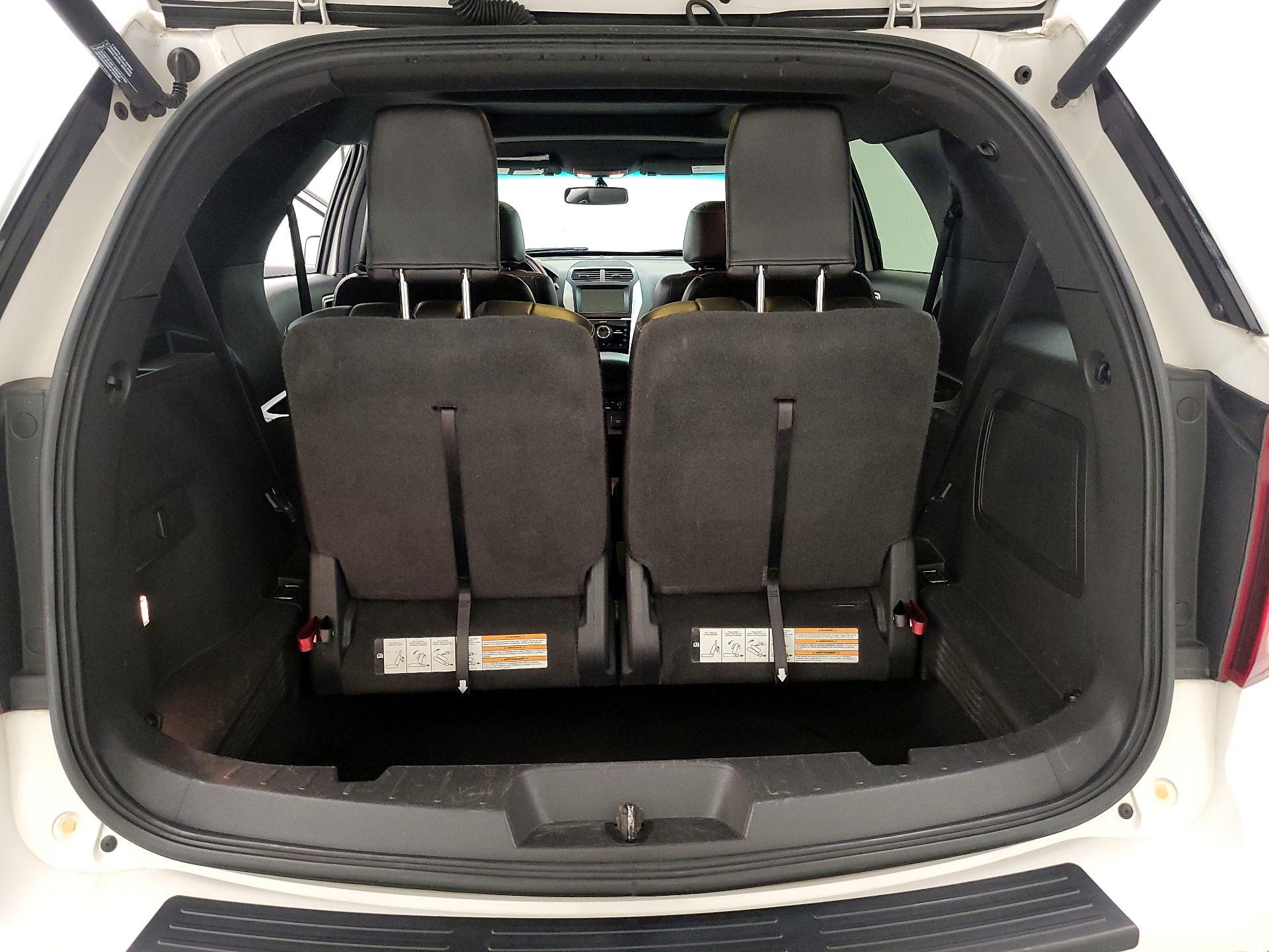 Thumbnail: 2014 Ford Explorer - 19