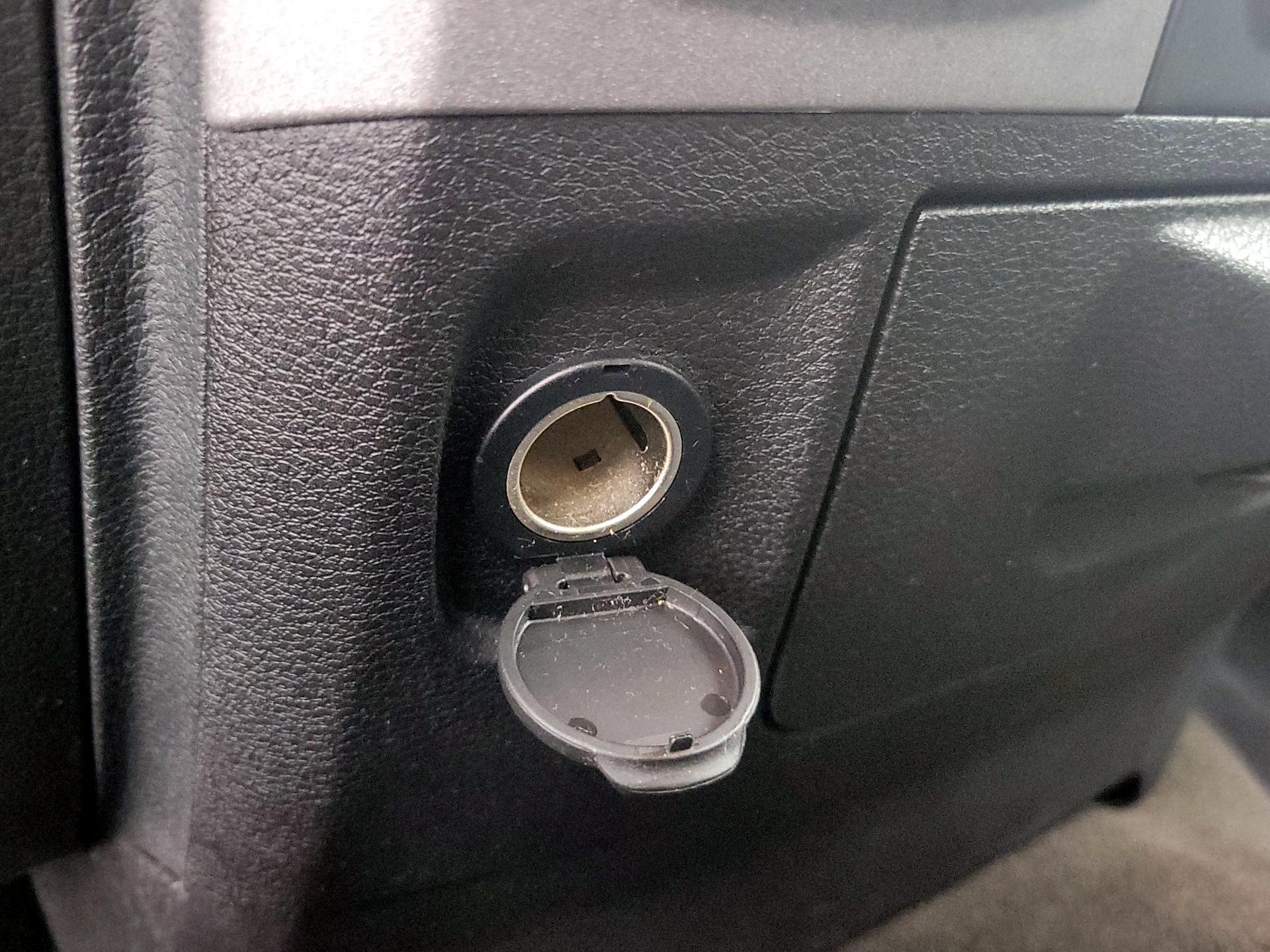 Thumbnail: 2015 RAM 1500 - 18