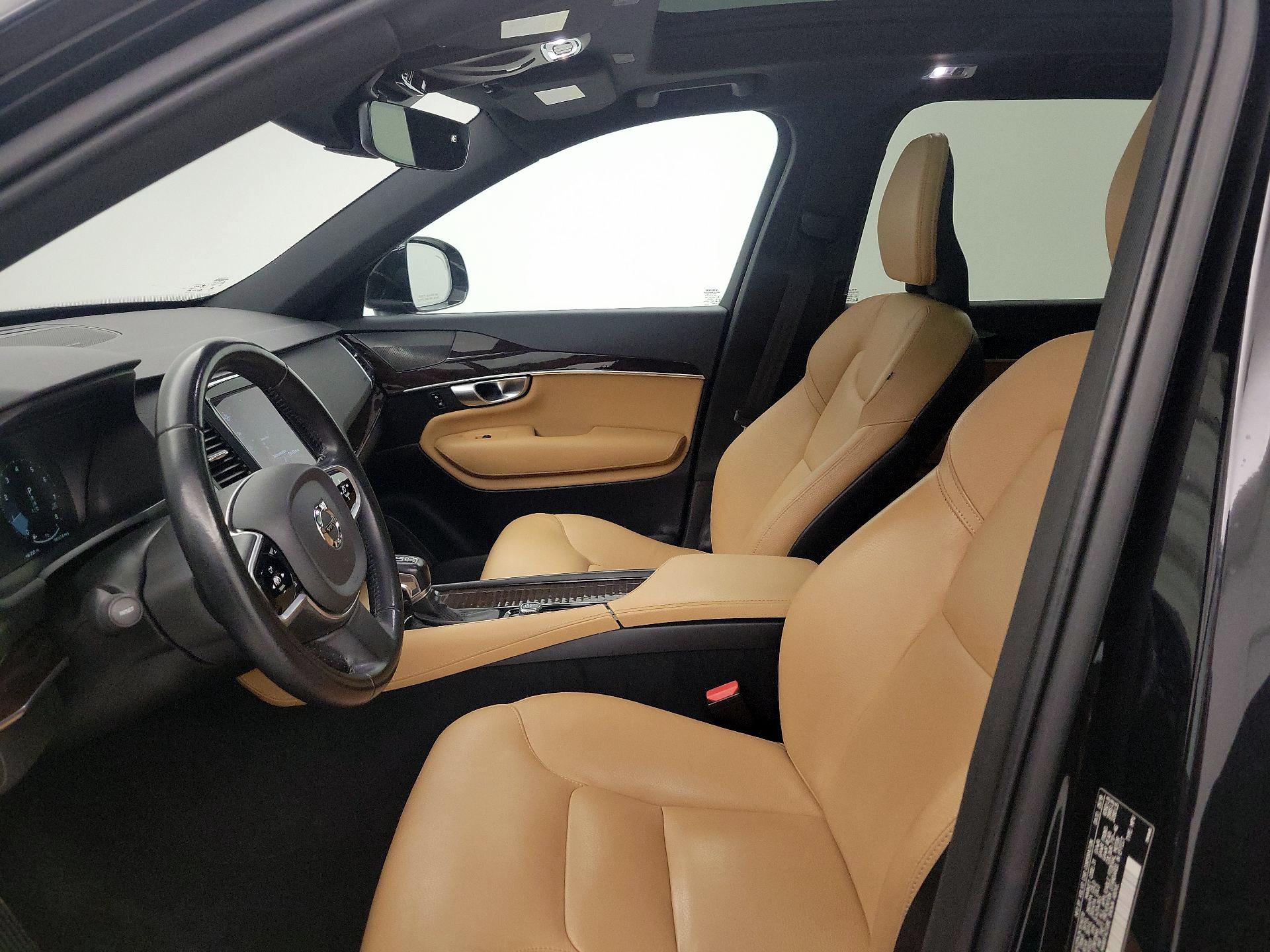Thumbnail: 2019 Volvo XC90 - 11