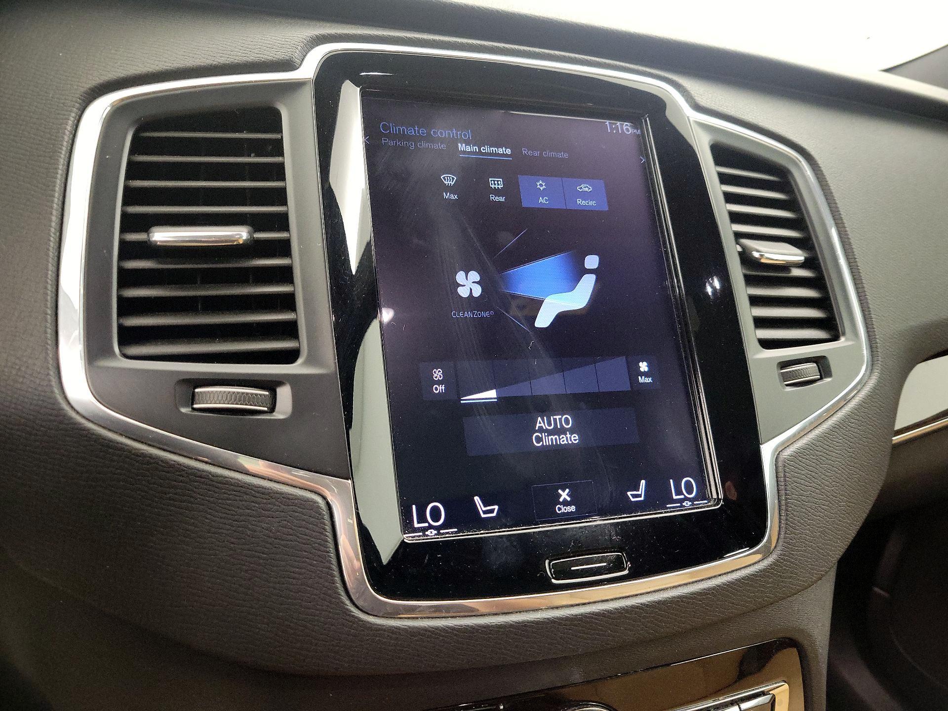 Thumbnail: 2019 Volvo XC90 - 17