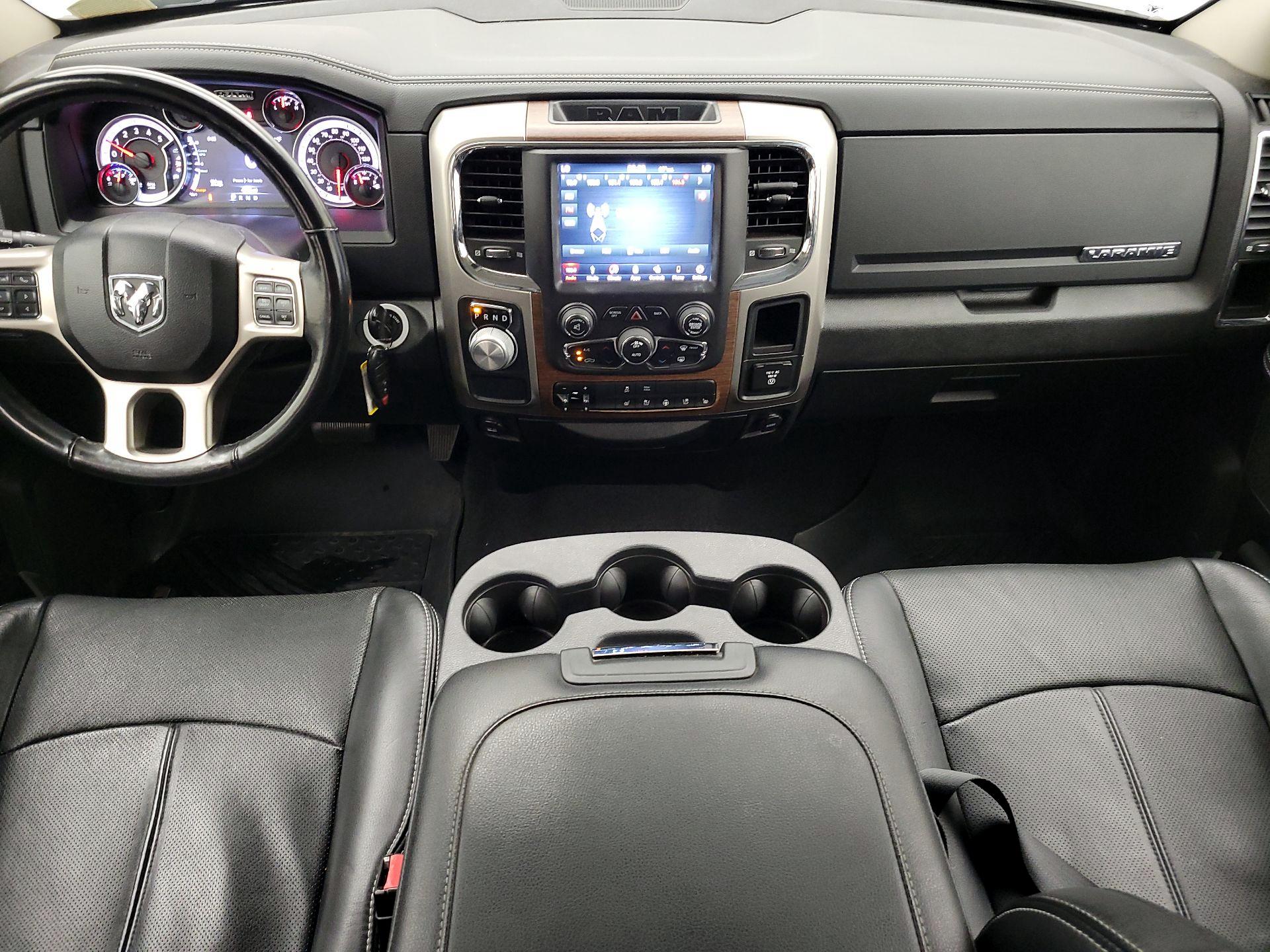 Thumbnail: 2019 RAM 1500 Classic - 9