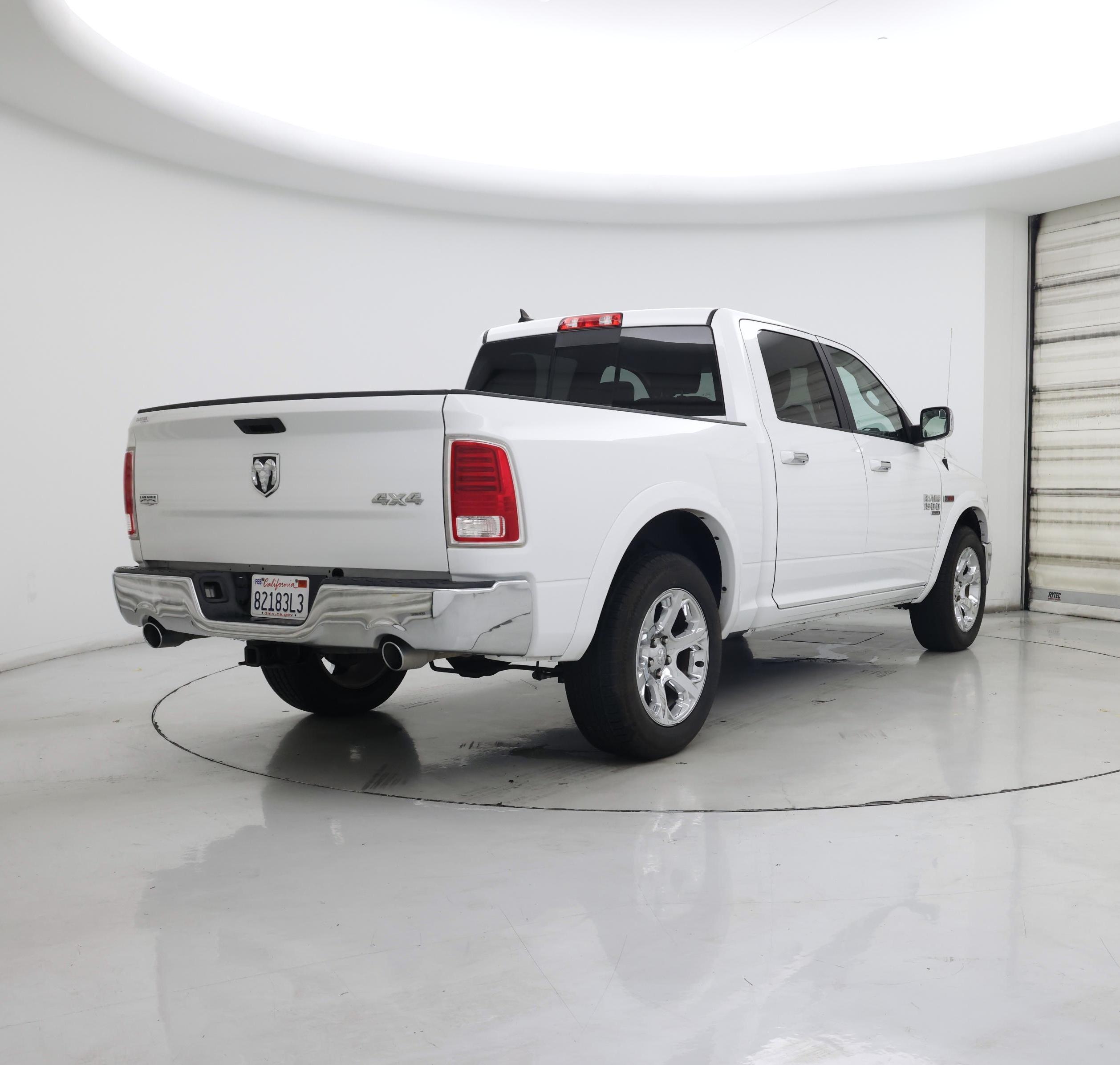 Thumbnail: 2019 RAM 1500 Classic - 8