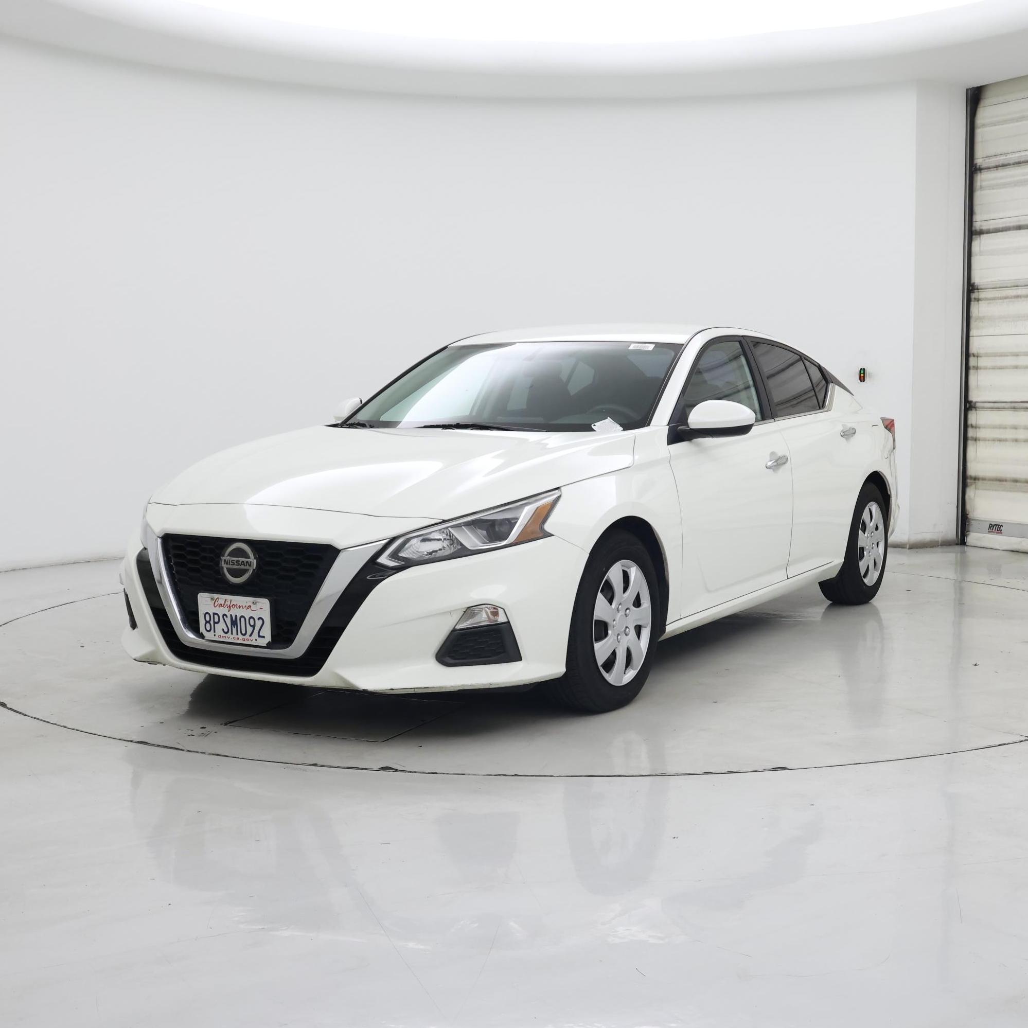 Thumbnail: 2019 Nissan Altima - 4