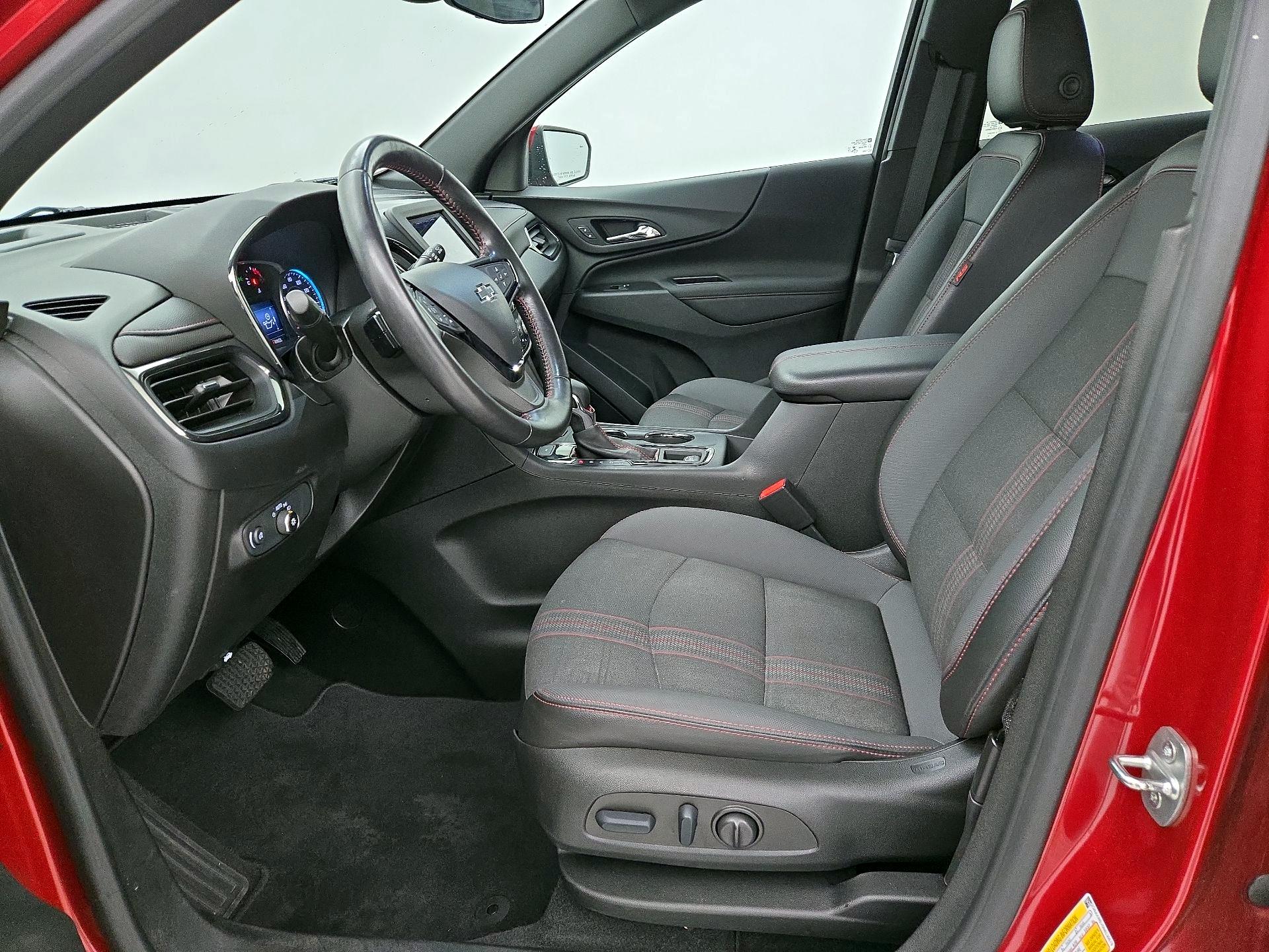 Thumbnail: 2022 Chevrolet Equinox - 11