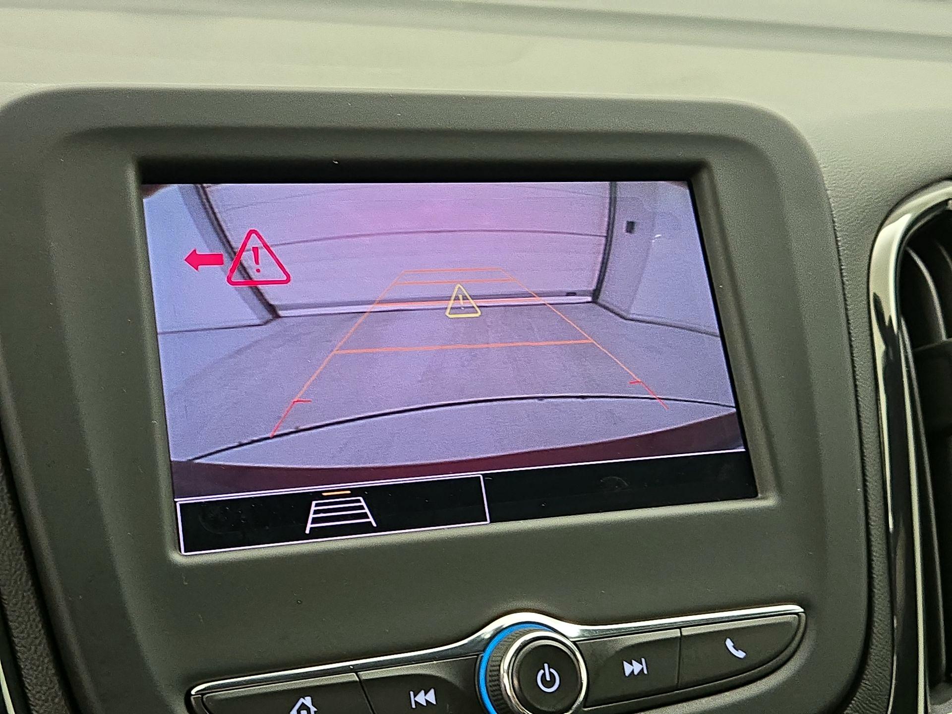 Thumbnail: 2022 Chevrolet Equinox - 14