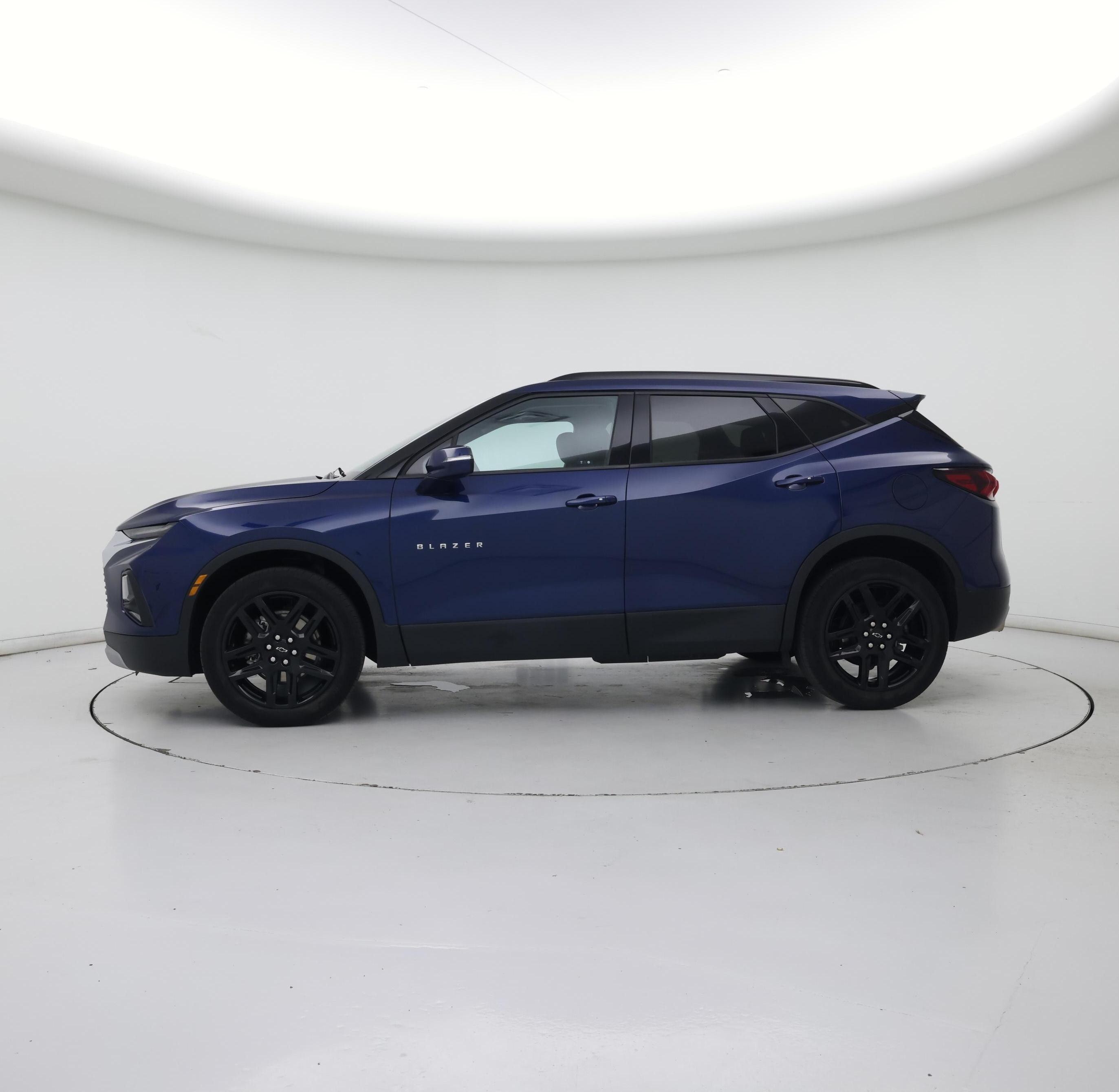 Thumbnail: 2022 Chevrolet Blazer - 3