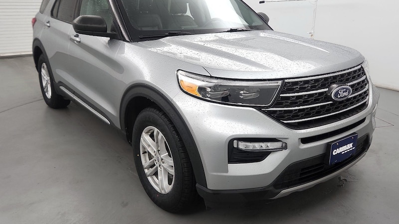 2024 Ford Explorer XLT Hero Image