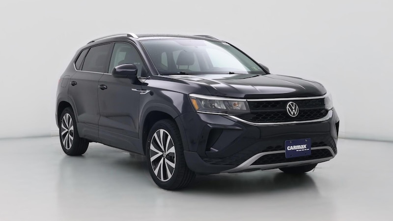 2022 Volkswagen Taos SE Hero Image