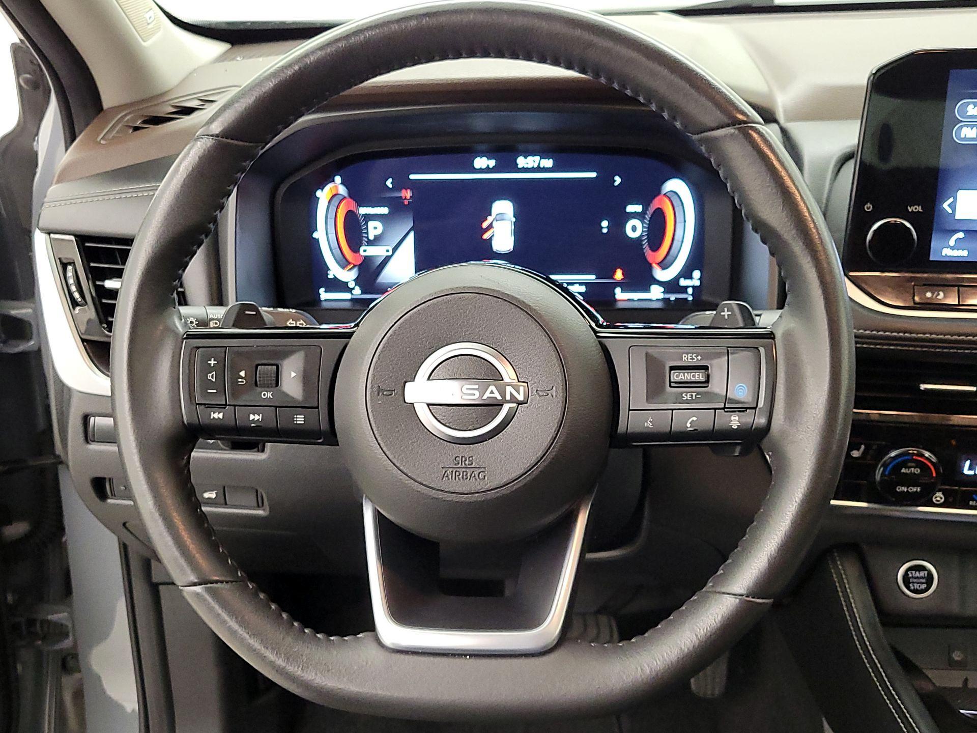 Thumbnail: 2023 Nissan Rogue - 10