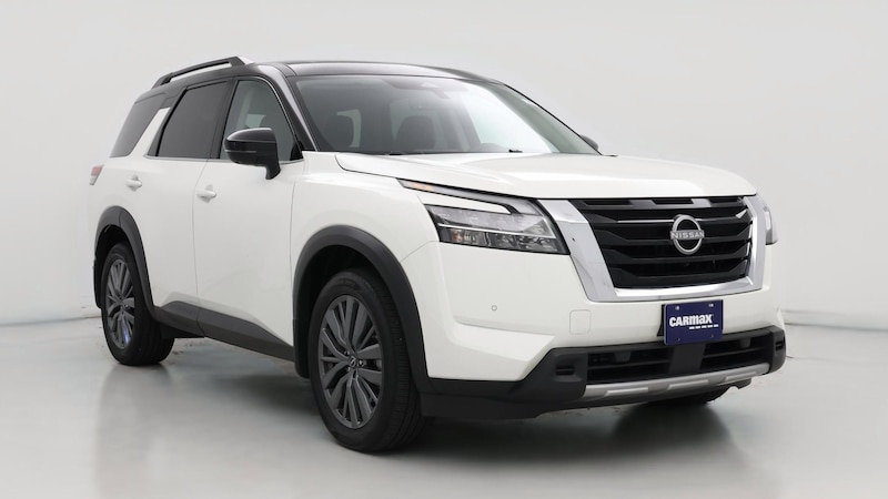 2024 Nissan Pathfinder SL Hero Image
