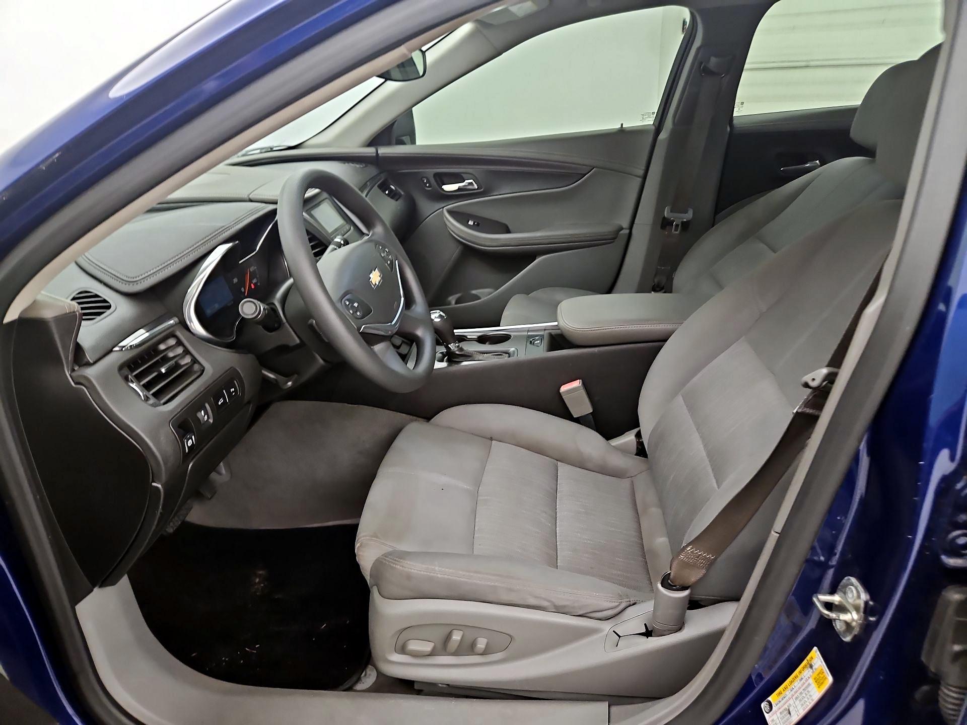 Thumbnail: 2014 Chevrolet Impala - 11