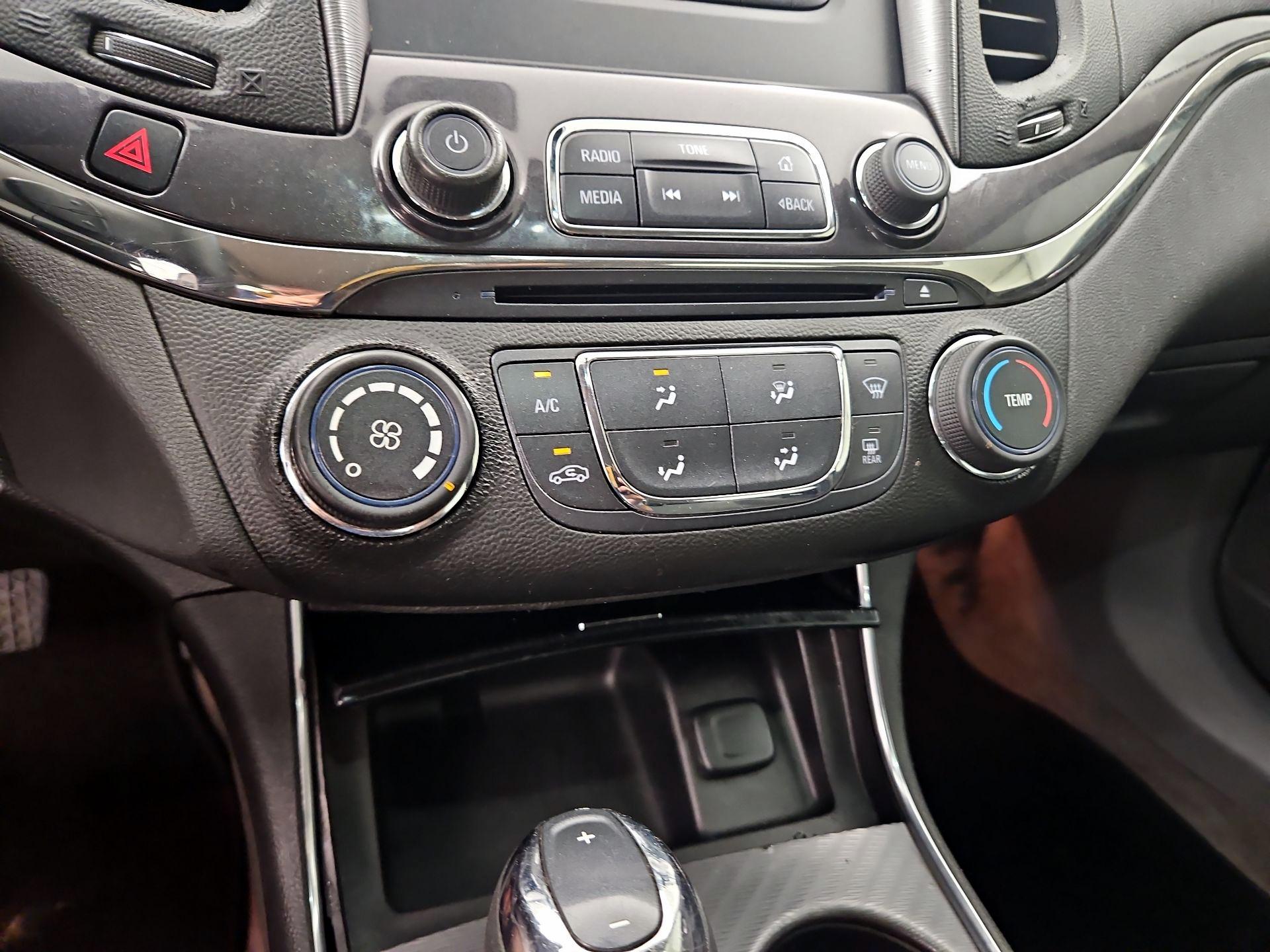 Thumbnail: 2014 Chevrolet Impala - 15