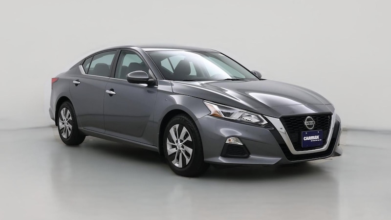 2020 Nissan Altima S Hero Image