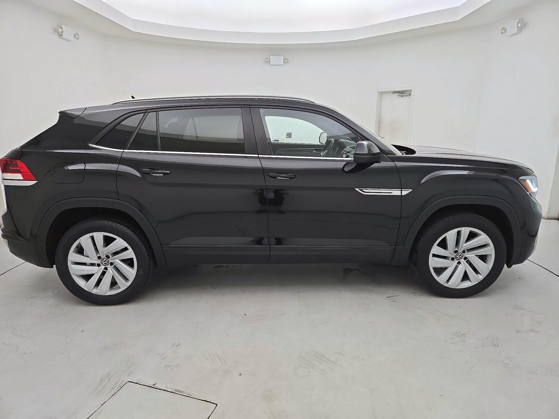 Thumbnail: 2022 Volkswagen Atlas - 4