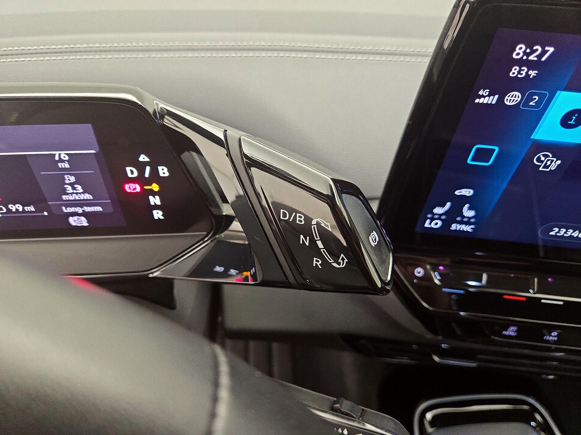 Thumbnail: 2023 Volkswagen ID.4 - 18