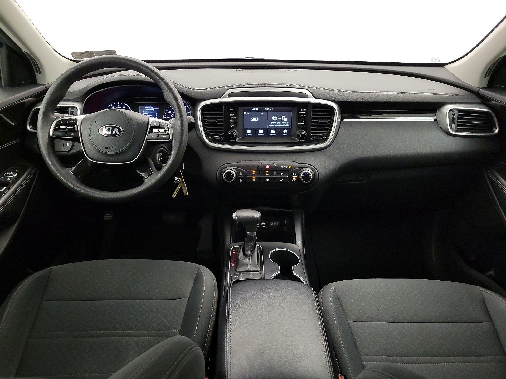 Thumbnail: 2020 Kia Sorento - 9