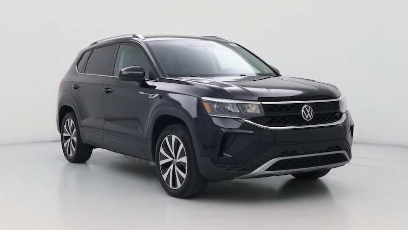 2022 Volkswagen Taos SE Hero Image