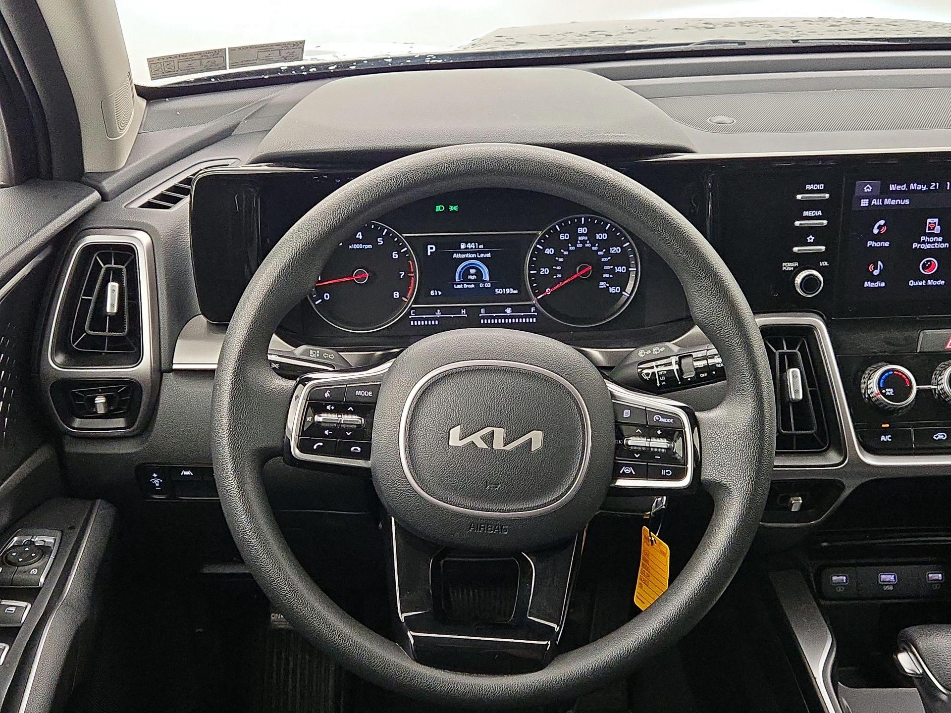 Thumbnail: 2022 Kia Sorento - 10