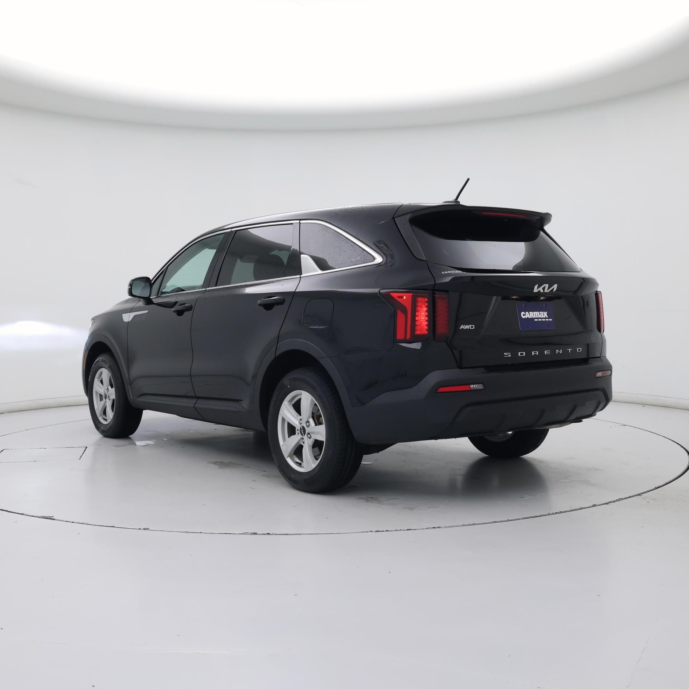 Thumbnail: 2022 Kia Sorento - 2