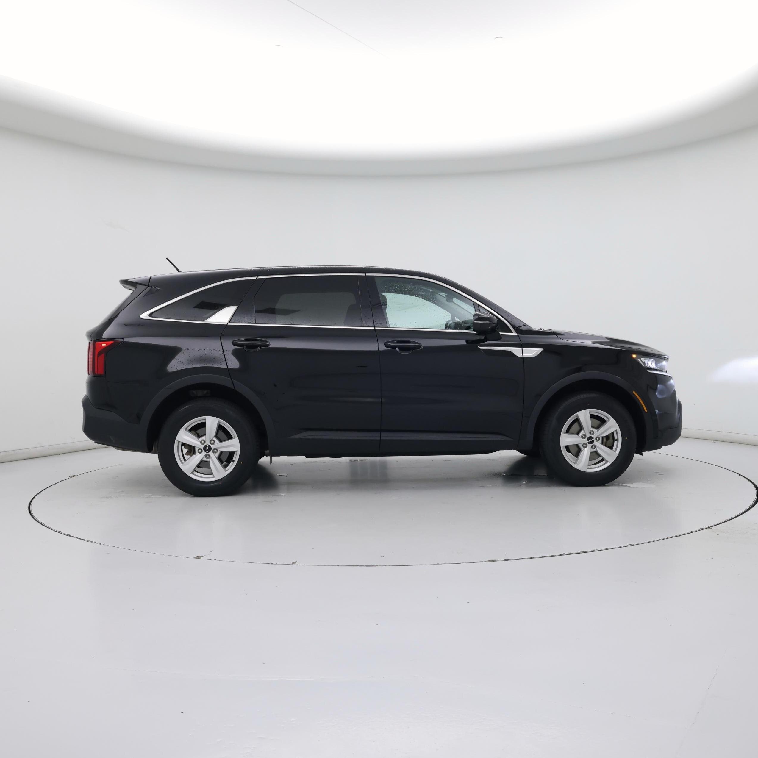 Thumbnail: 2022 Kia Sorento - 7