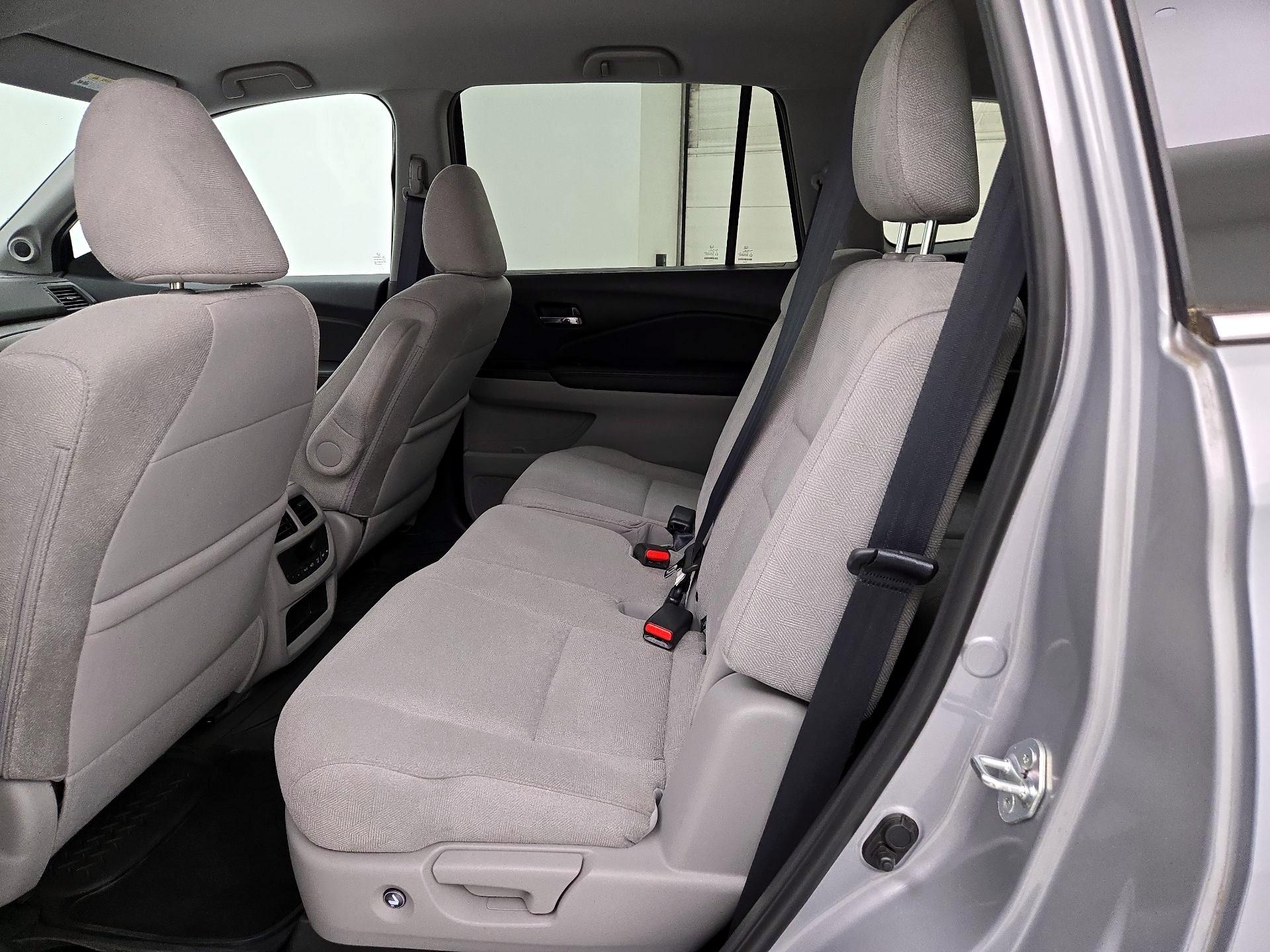 Thumbnail: 2021 Honda Pilot - 19